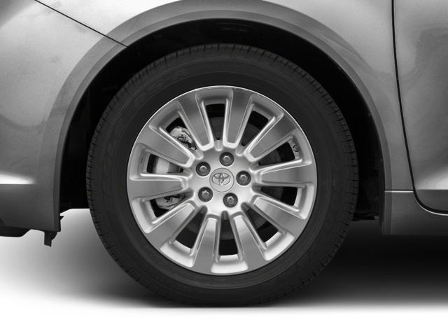 2017 Toyota Sienna Limited 7 Passenger