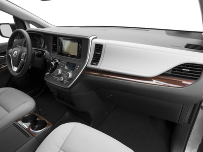 2017 Toyota Sienna Limited 7 Passenger