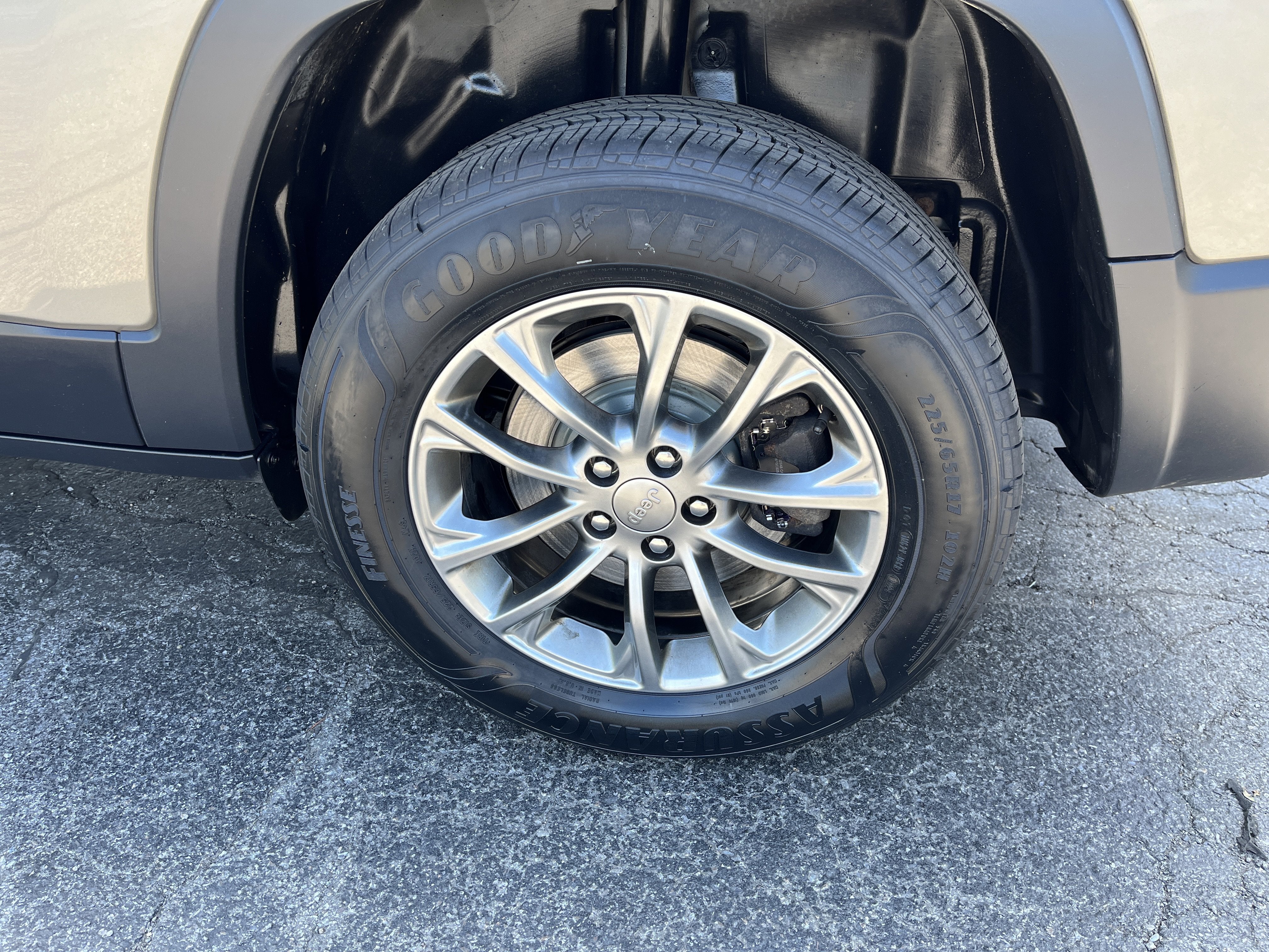 2020 Jeep Cherokee Latitude Plus 4x4