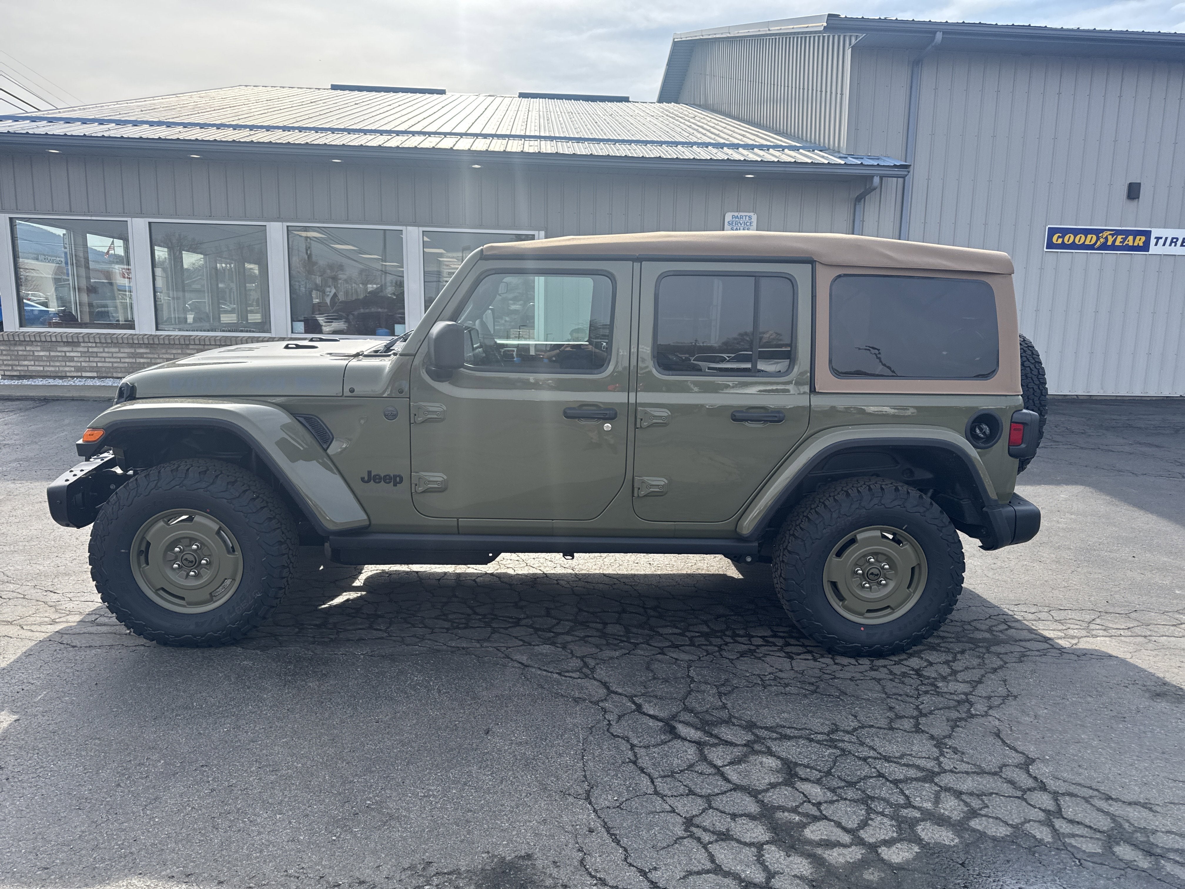 2026 Jeep Wrangler WRANGLER 4-DOOR WILLYS '41