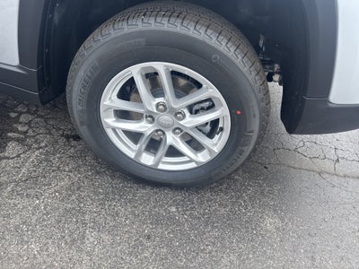 2026 Jeep Grand Cherokee GRAND CHEROKEE LAREDO X 4X4