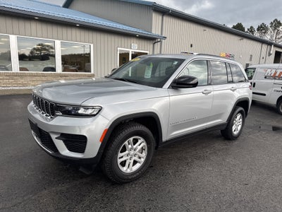 2025 Jeep Grand Cherokee Laredo 4x4