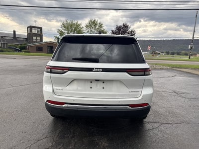 2025 Jeep Grand Cherokee Laredo 4x4