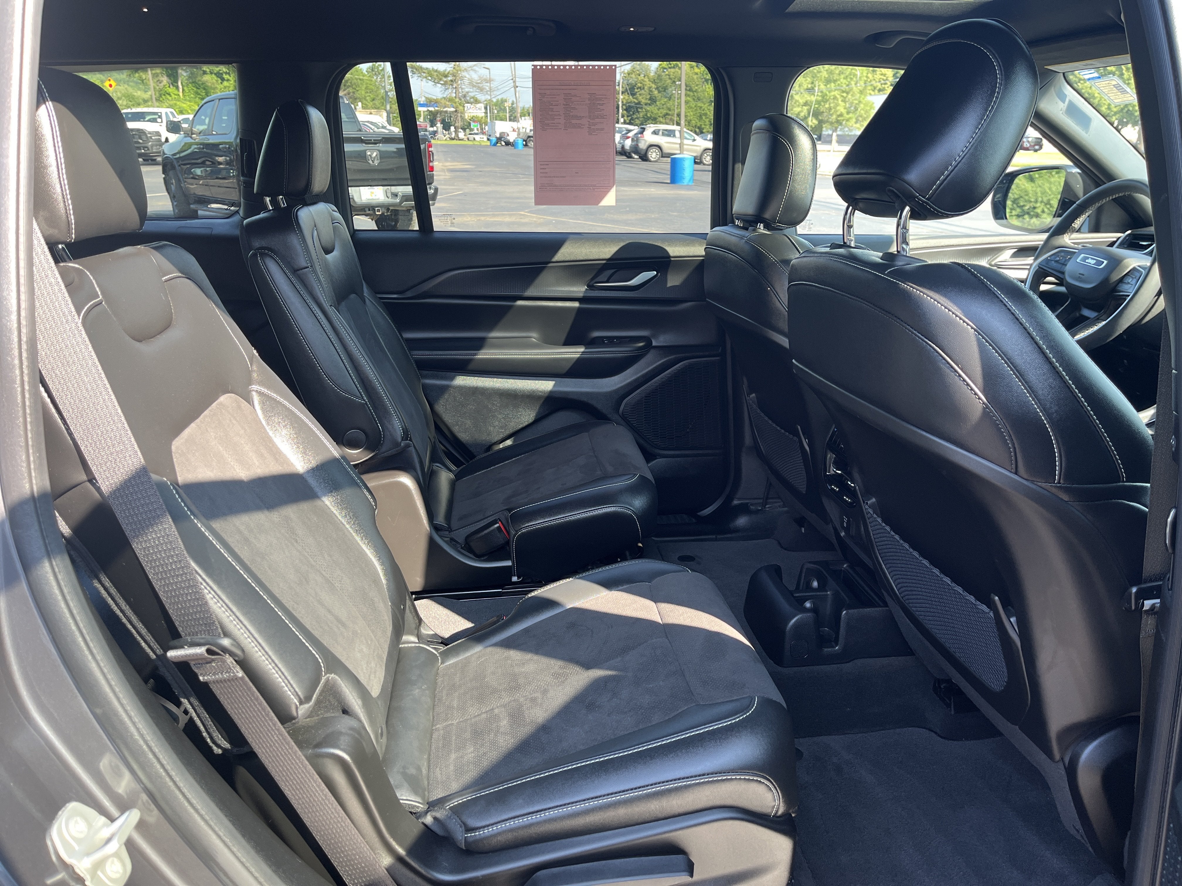 2023 Jeep Grand Cherokee L Altitude X