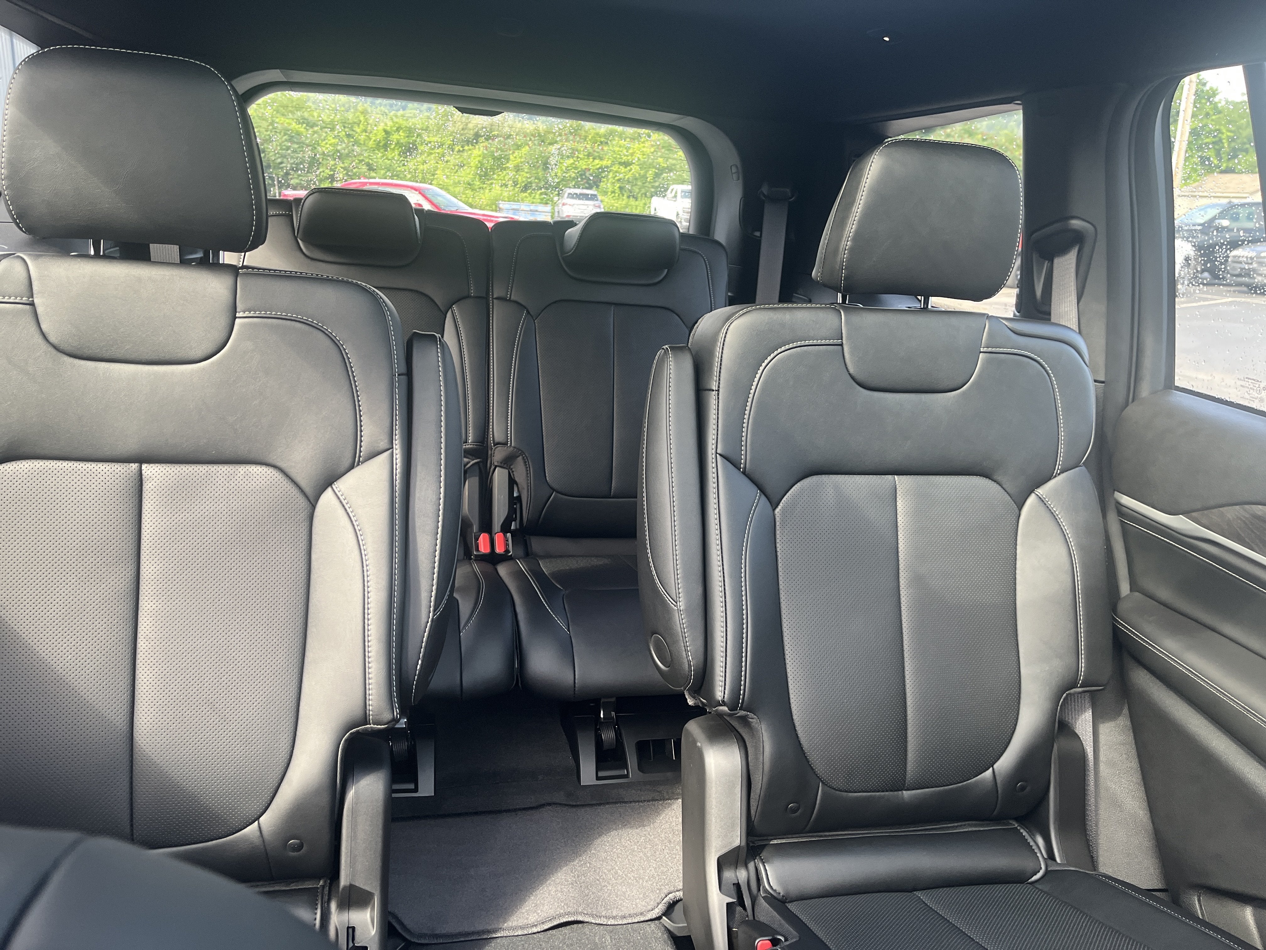2026 Jeep Grand Cherokee L Limited Reserve