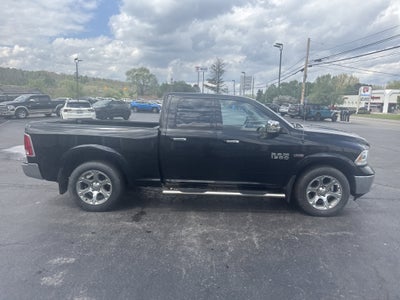 2017 RAM 1500 Laramie Quad Cab 4x4 6'4' Box