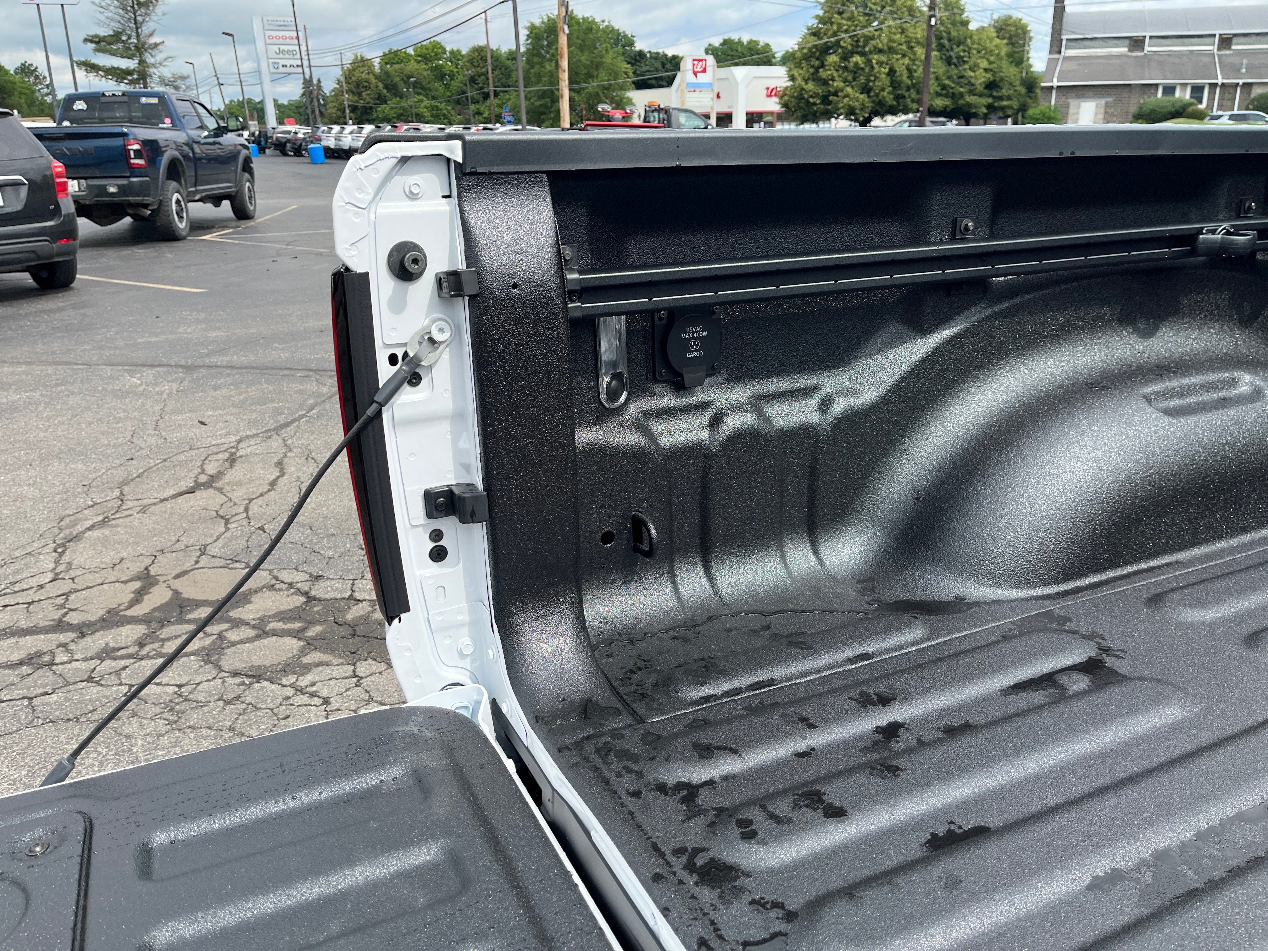 2026 RAM Ram 1500 RAM 1500 TRADESMAN QUAD CAB 4X4 6'4' BOX