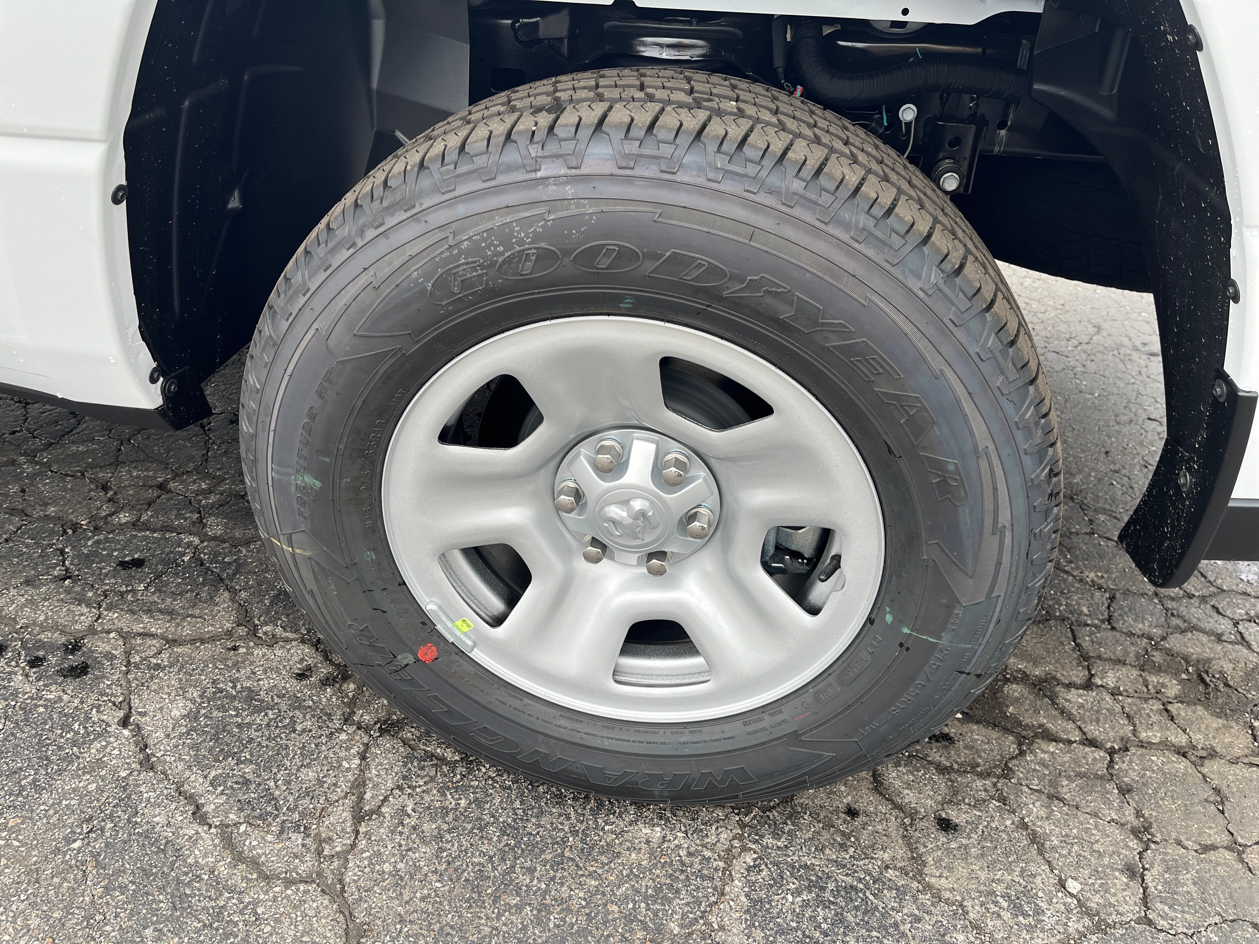 2026 RAM Ram 1500 RAM 1500 TRADESMAN QUAD CAB 4X4 6'4' BOX