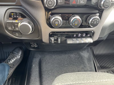 2026 RAM Ram 1500 RAM 1500 TRADESMAN QUAD CAB 4X4 6'4' BOX