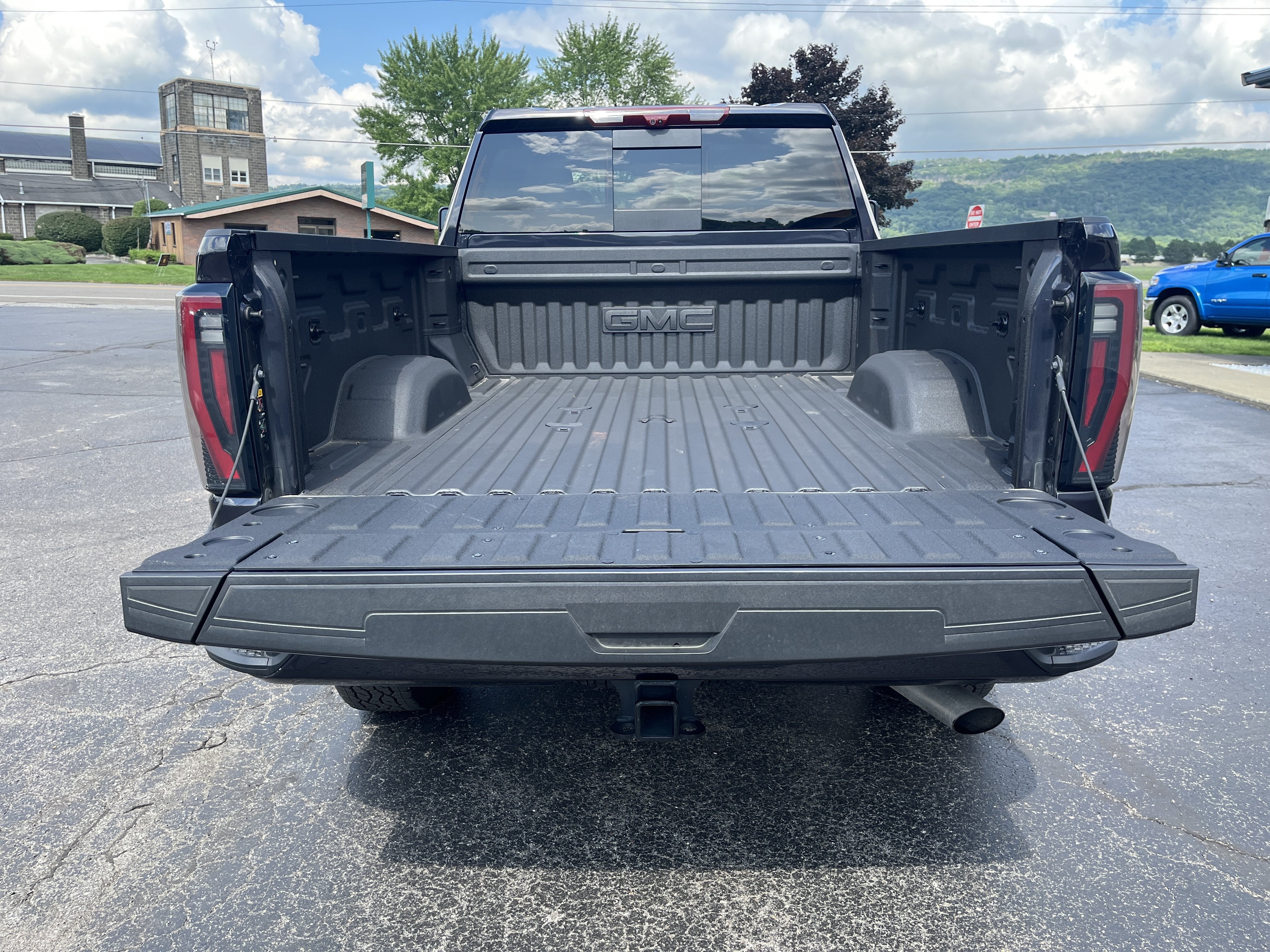 2026 GMC Sierra 2500HD AT4