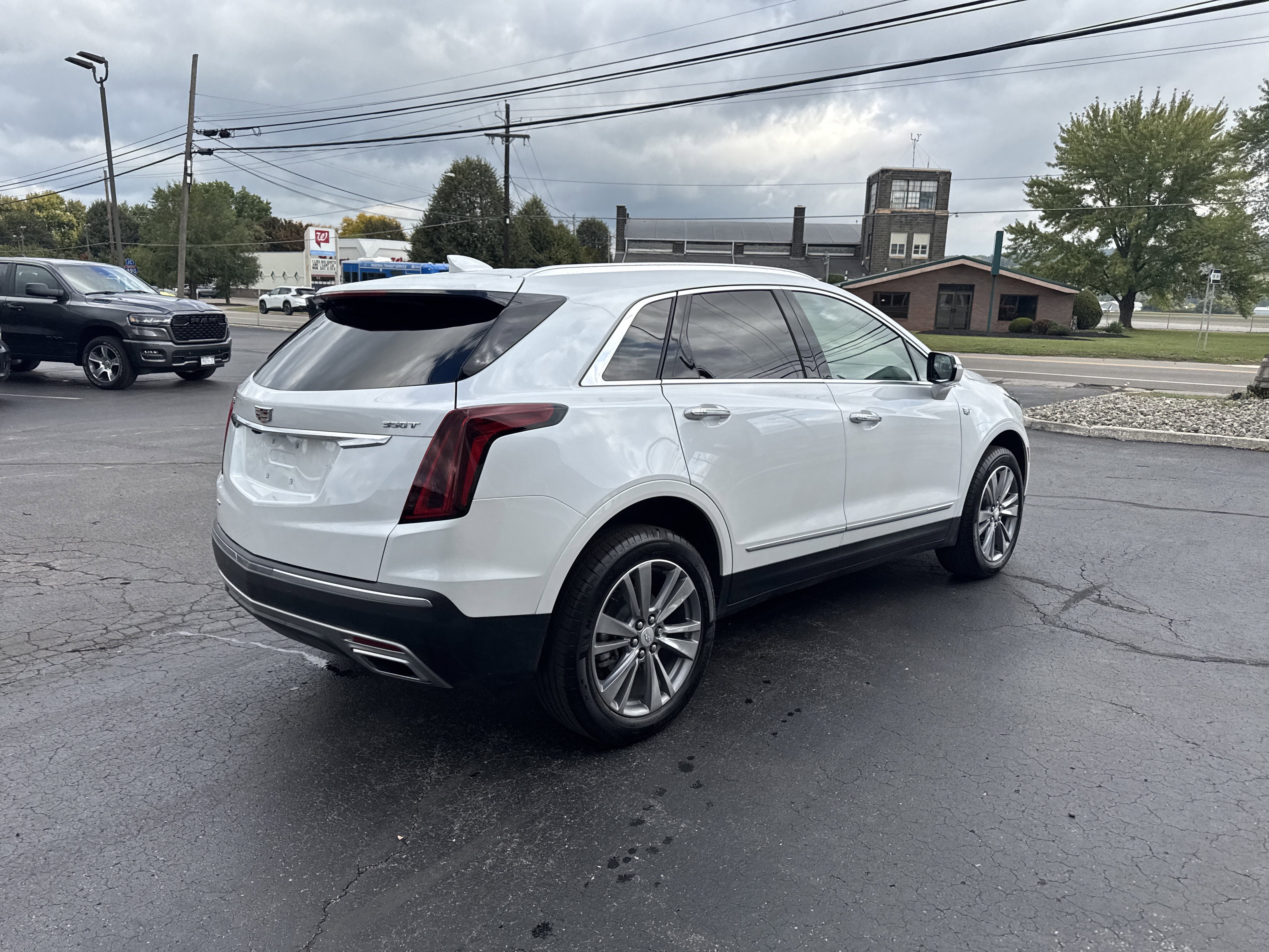 2025 Cadillac XT5 AWD Premium Luxury