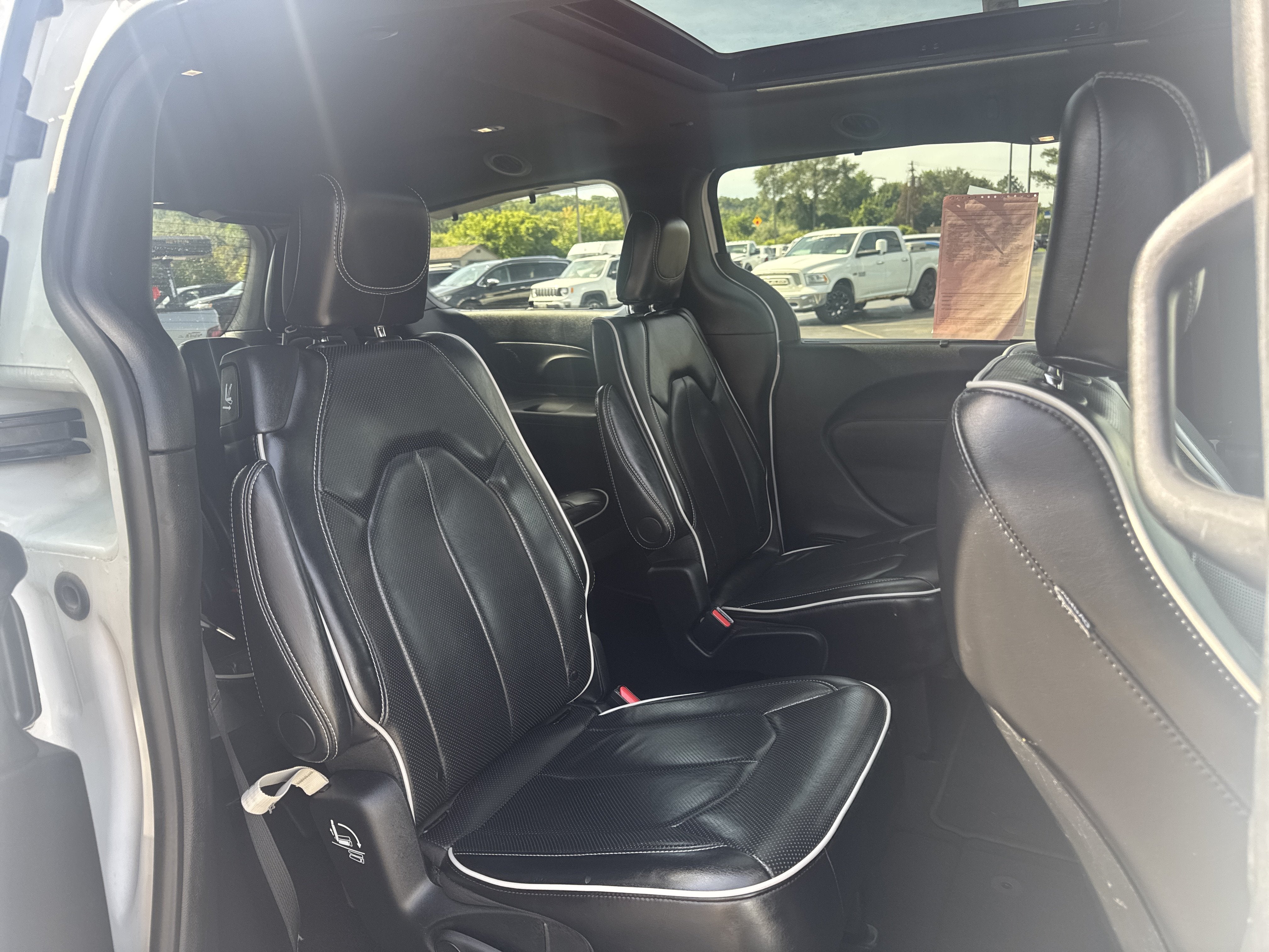 2025 Chrysler Pacifica Limited