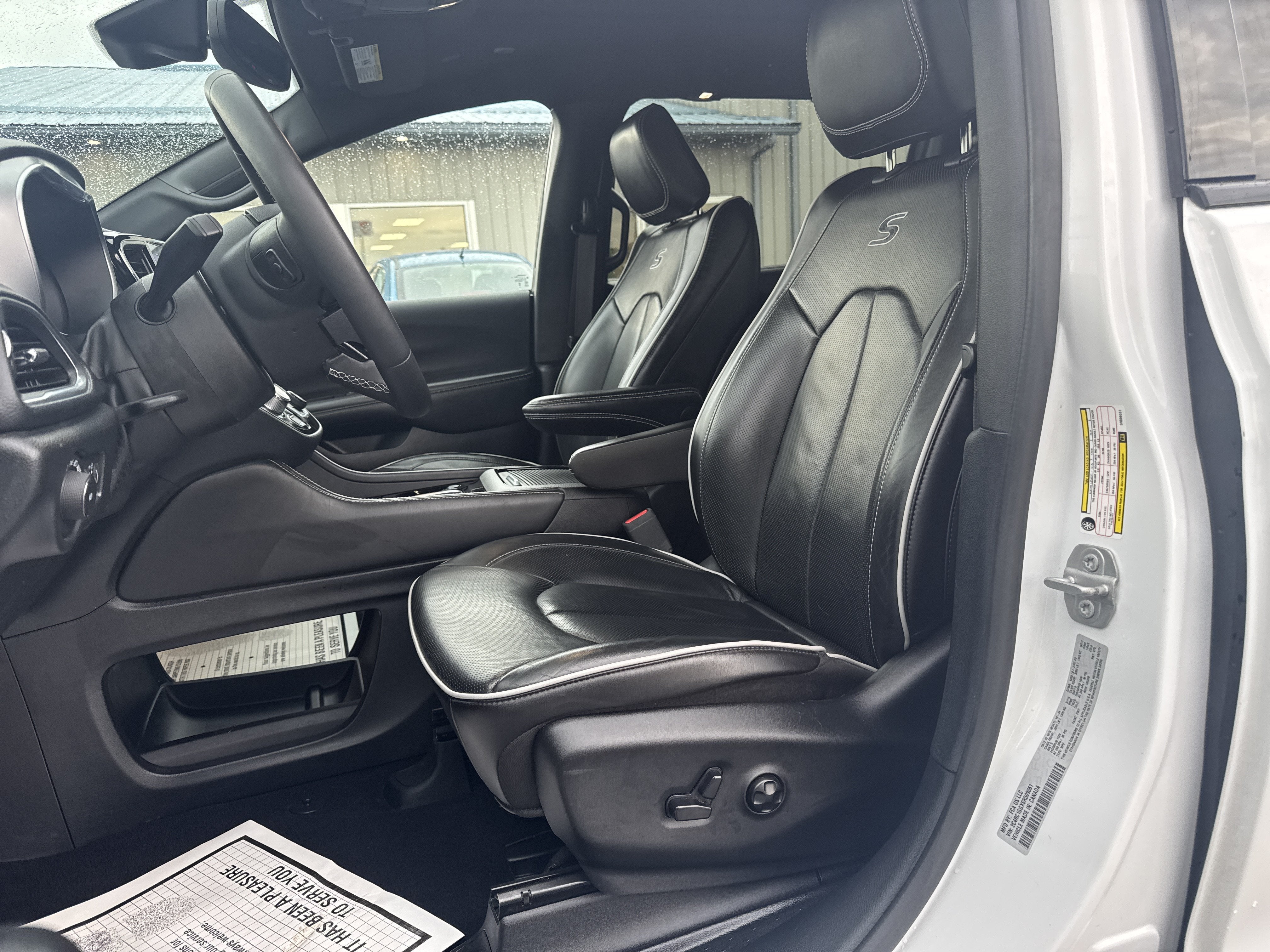 2025 Chrysler Pacifica Limited