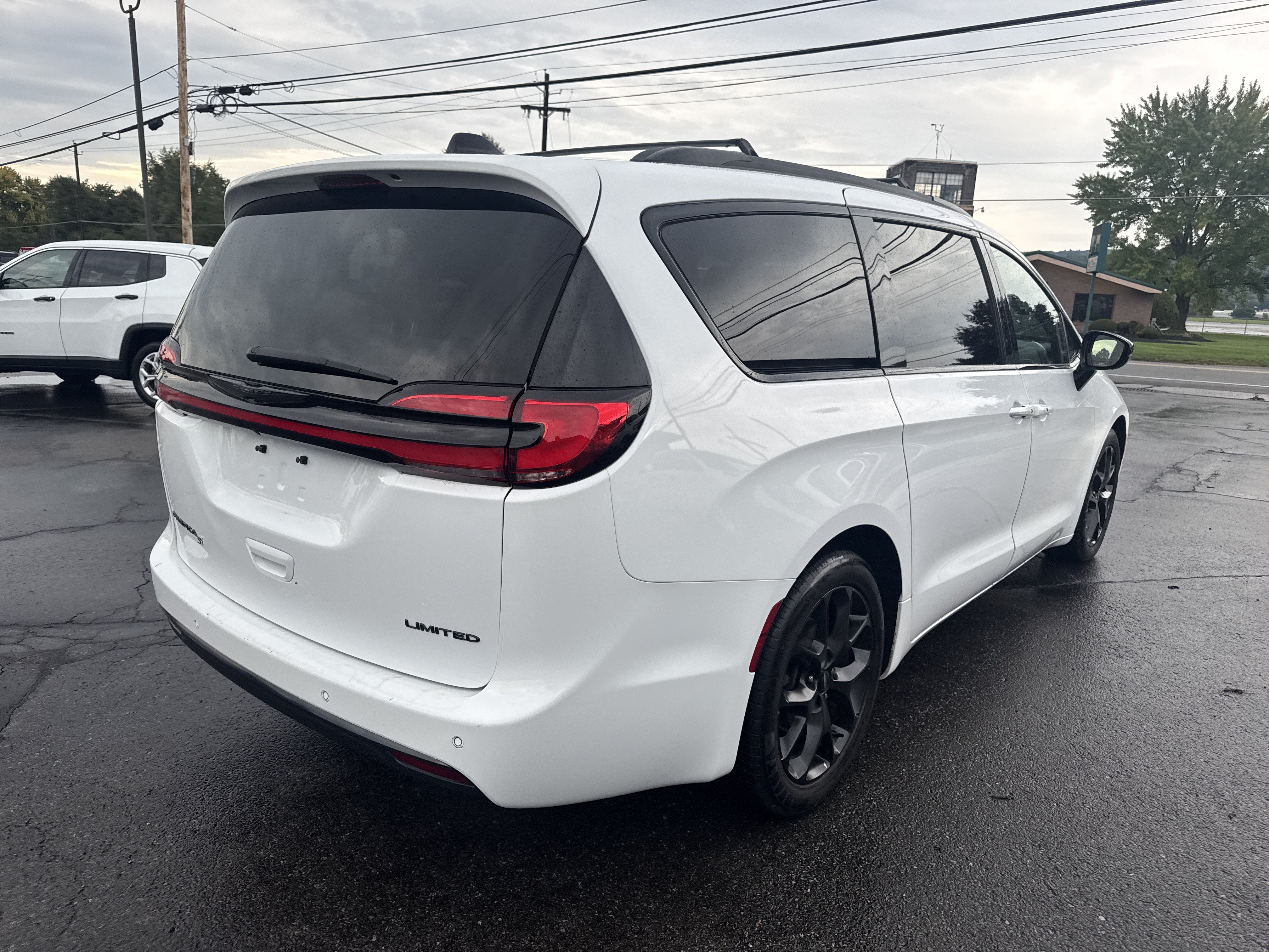 2025 Chrysler Pacifica Limited