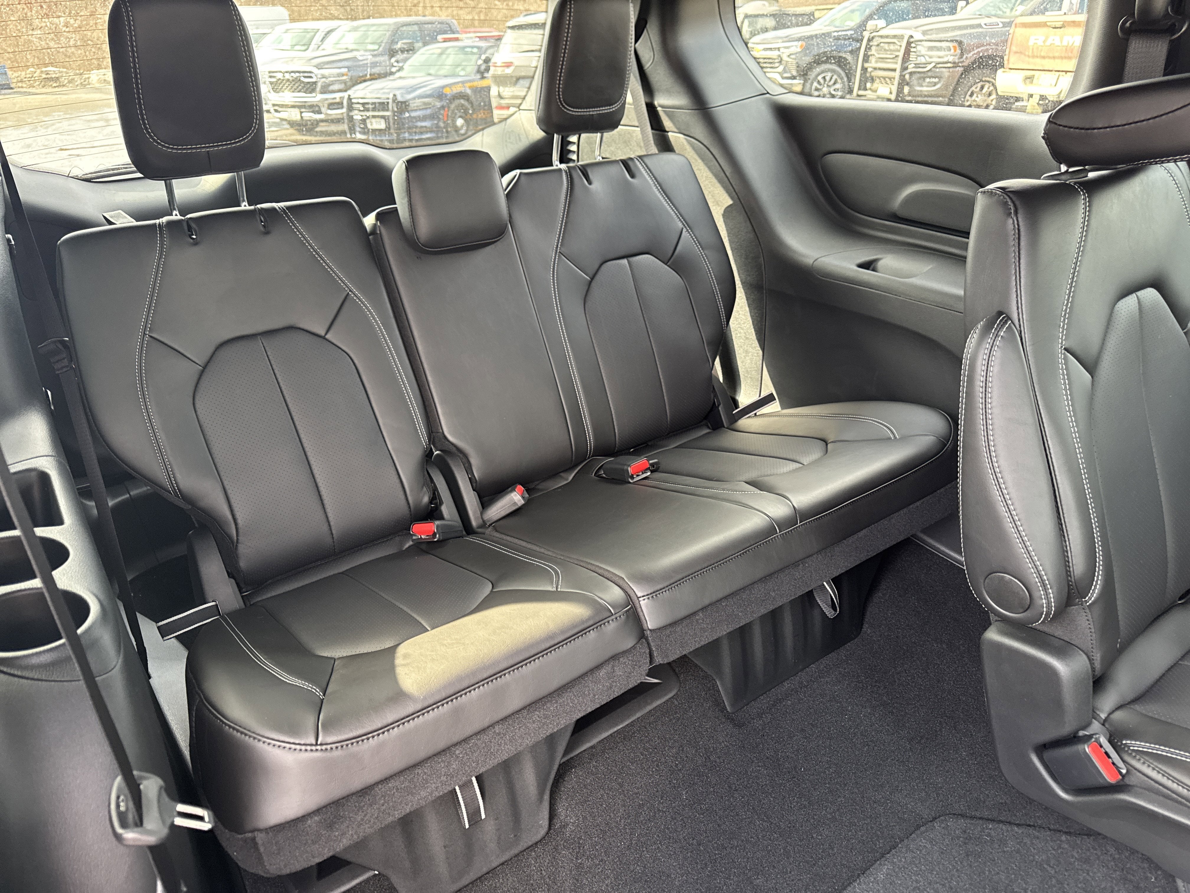 2026 Chrysler Pacifica PACIFICA SELECT AWD