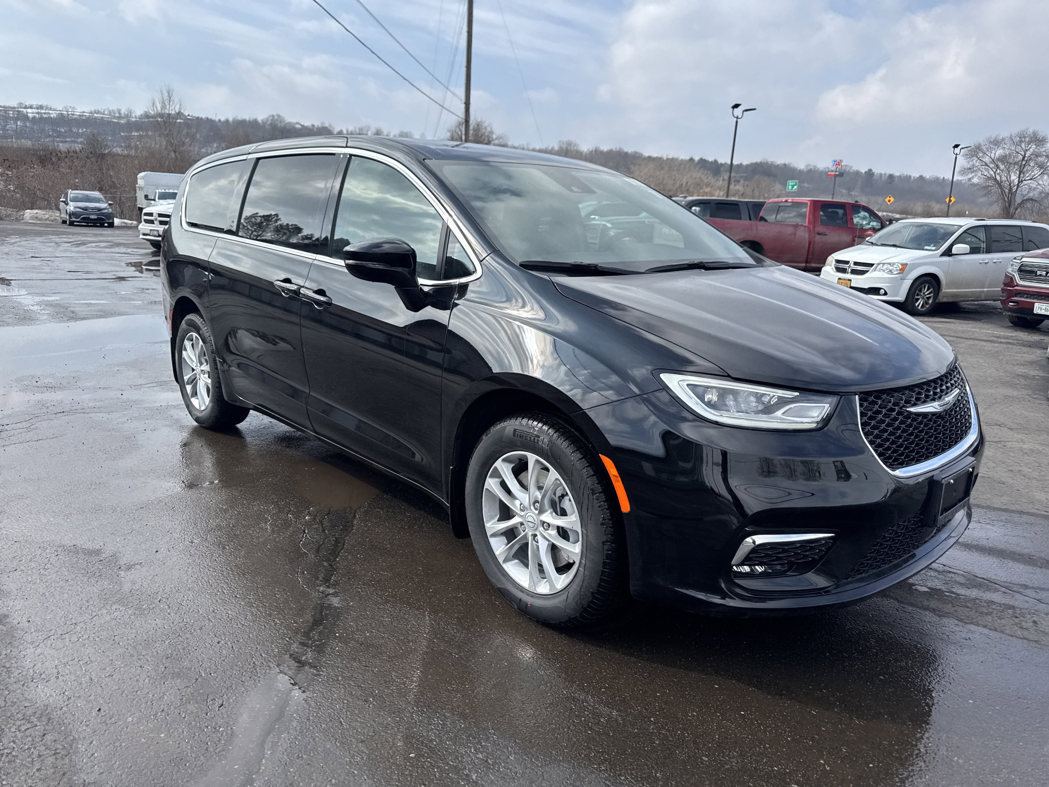 2026 Chrysler Pacifica PACIFICA SELECT AWD
