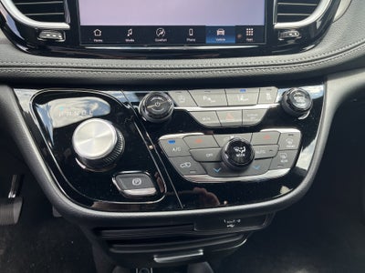 2027 Chrysler Pacifica PACIFICA SELECT AWD