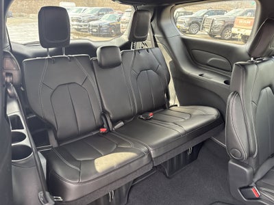 2026 Chrysler Pacifica PACIFICA SELECT AWD