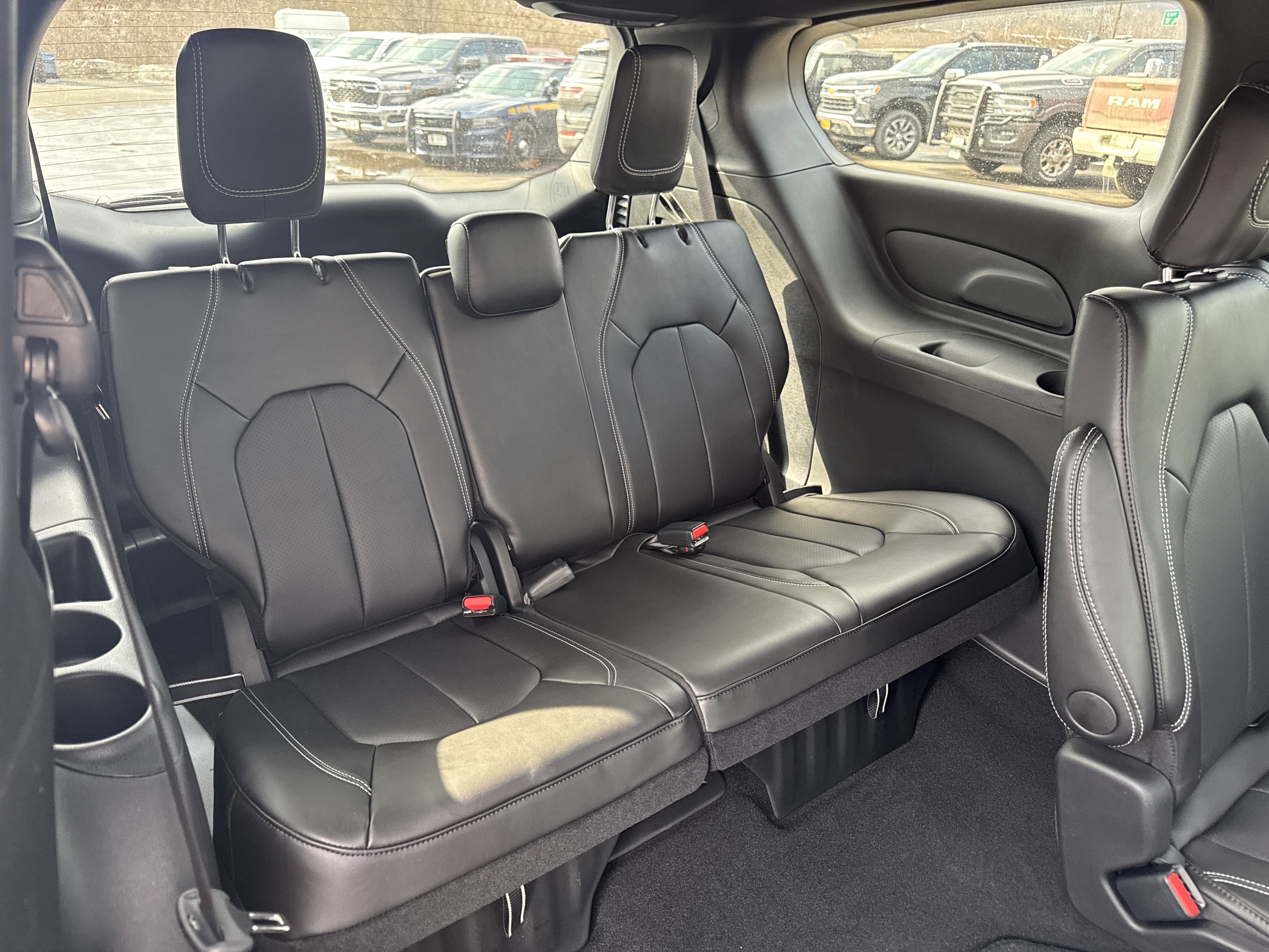 2026 Chrysler Pacifica PACIFICA SELECT AWD