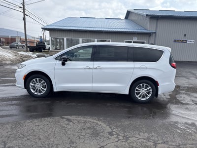 2026 Chrysler Pacifica PACIFICA SELECT AWD