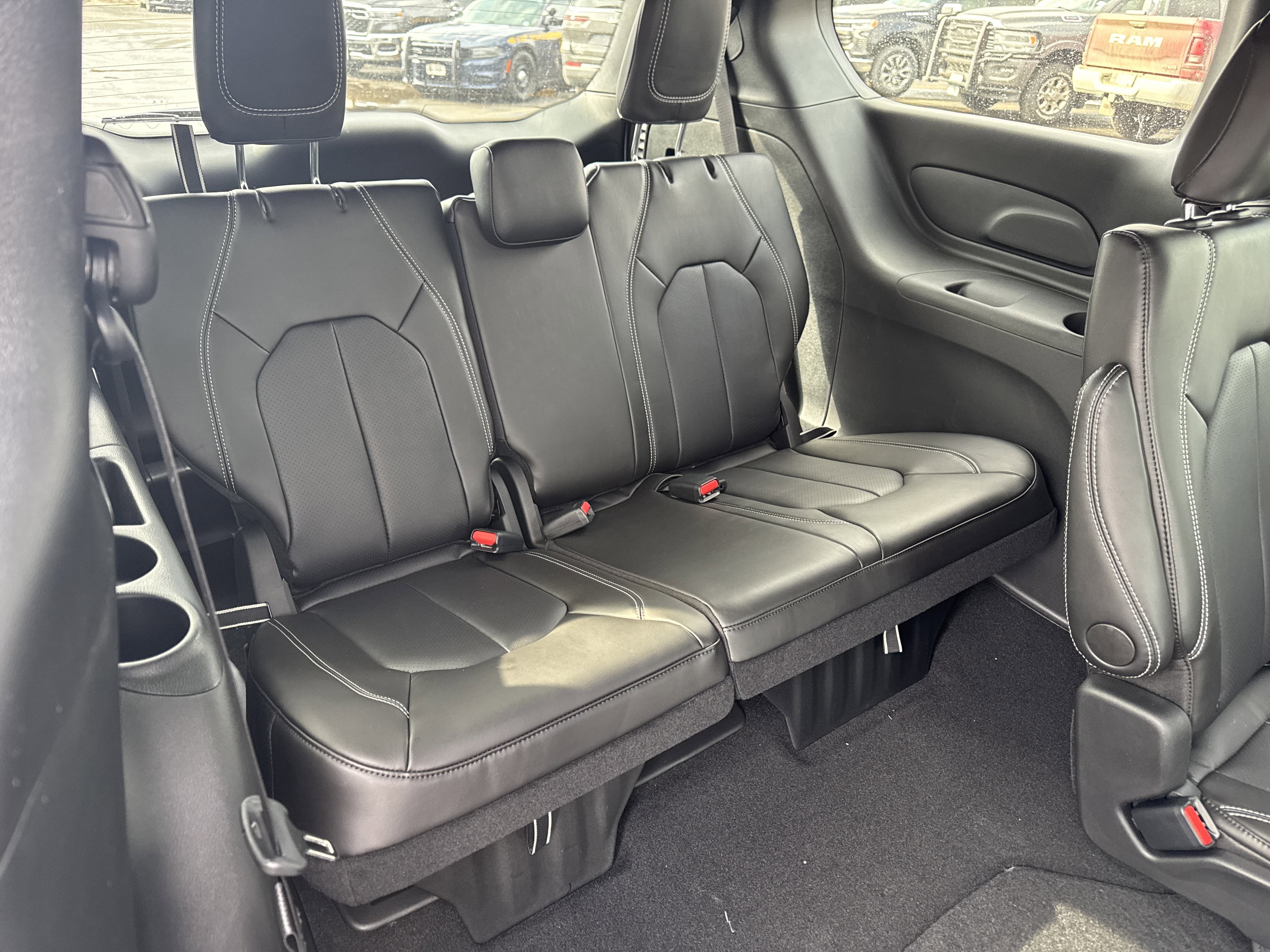2026 Chrysler Pacifica PACIFICA SELECT AWD