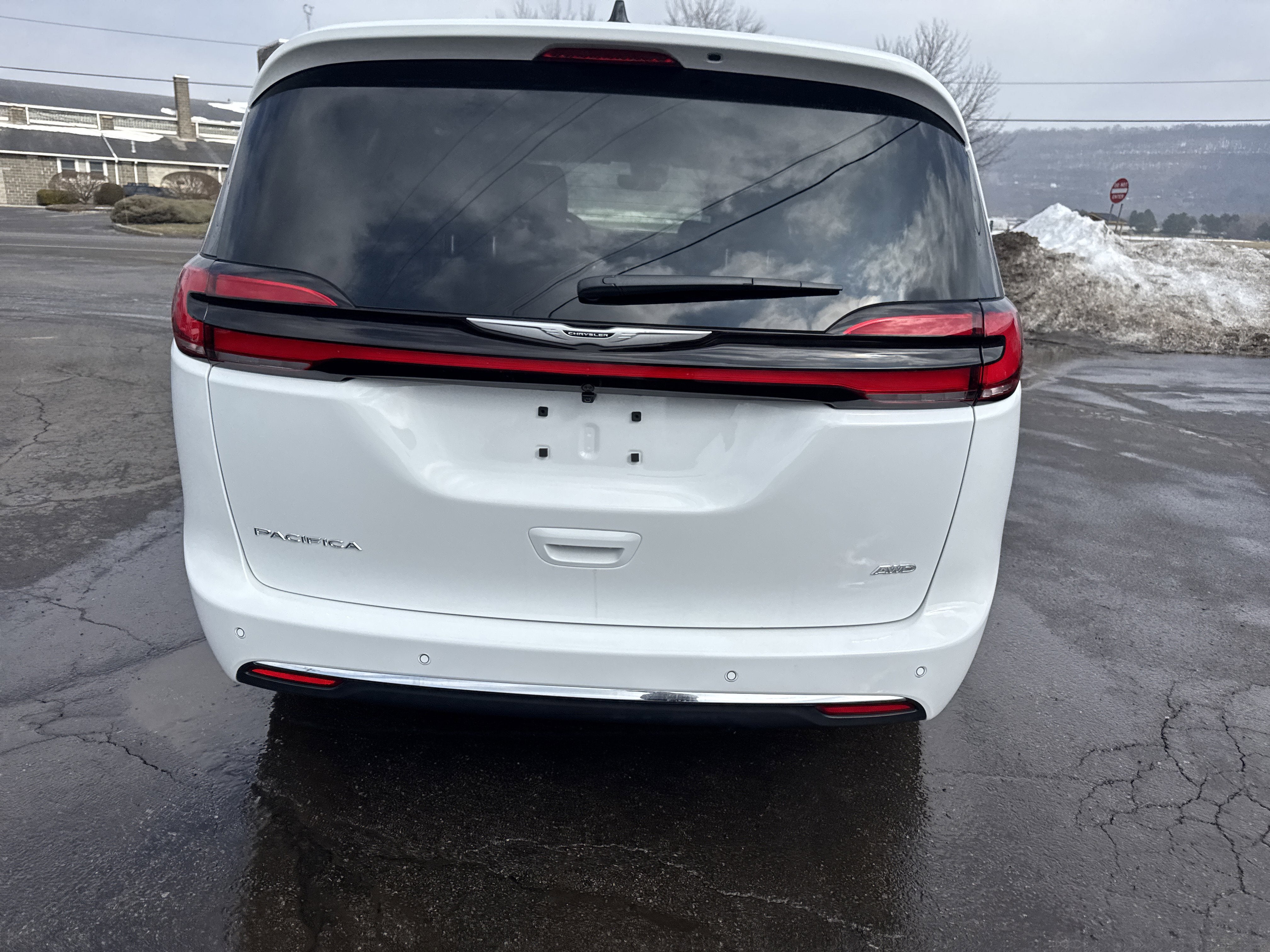 2026 Chrysler Pacifica PACIFICA SELECT AWD