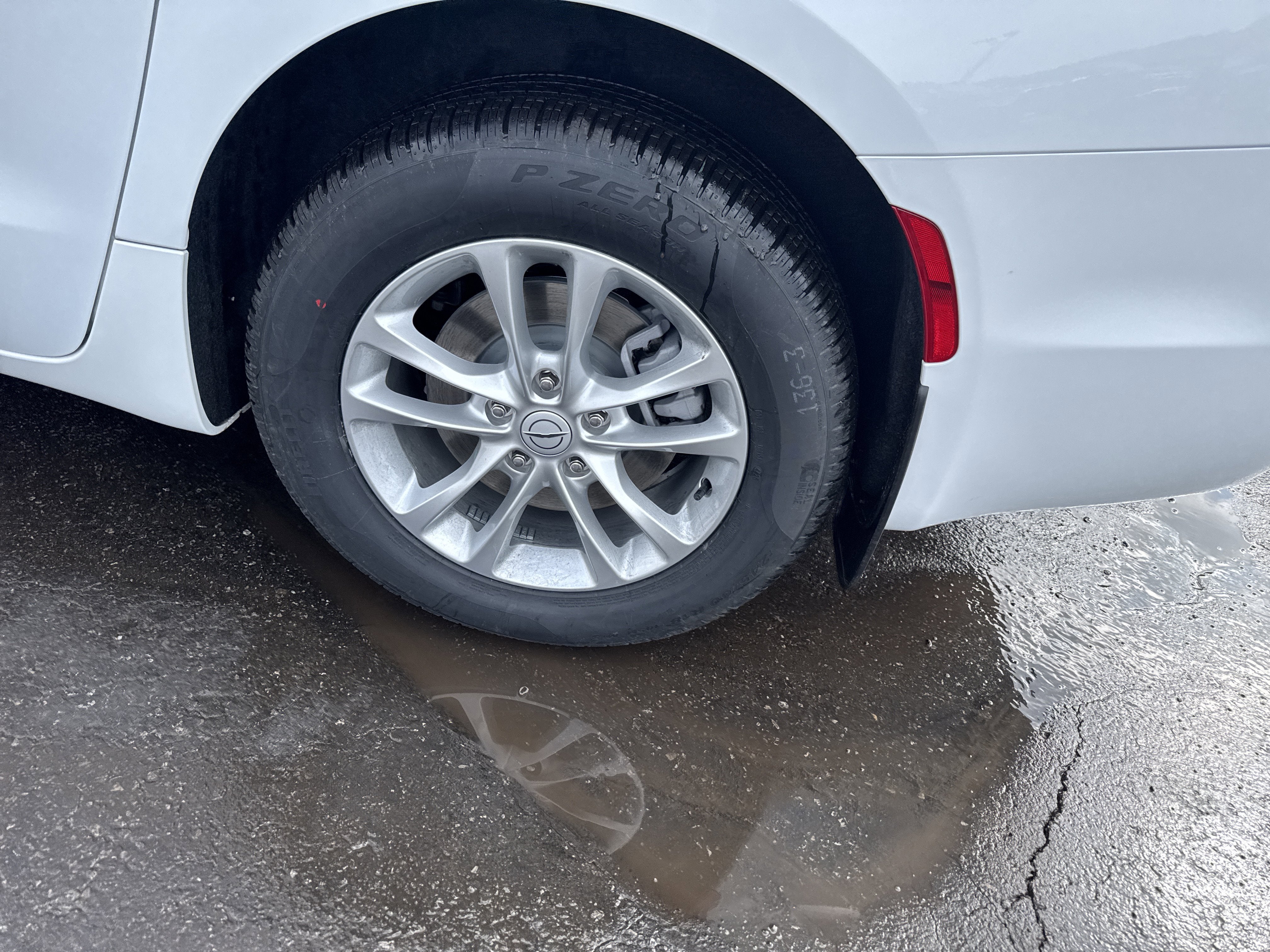 2026 Chrysler Pacifica PACIFICA SELECT AWD