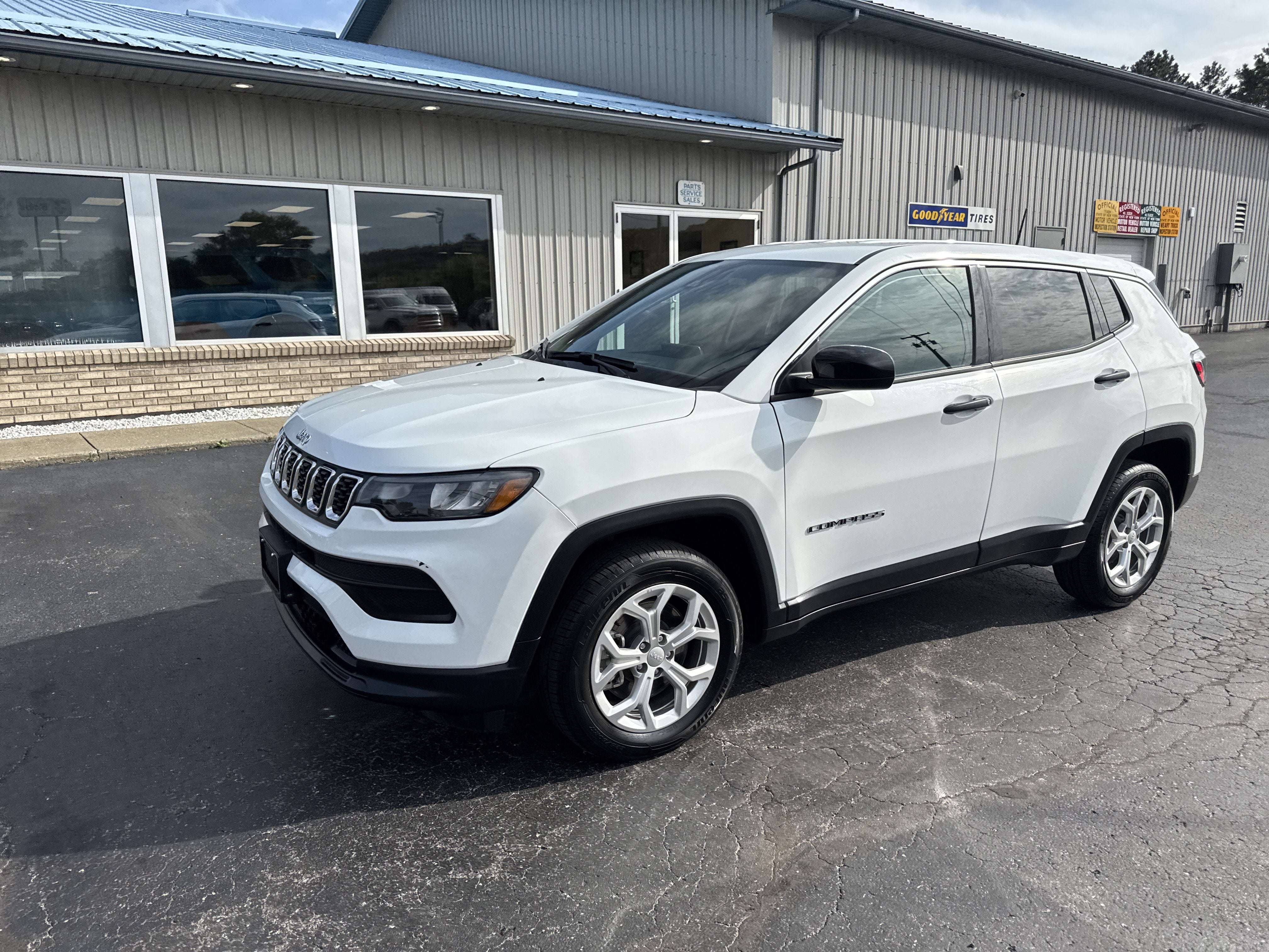 2024 Jeep Compass Sport