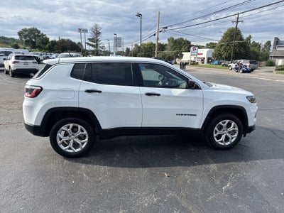 2024 Jeep Compass Sport
