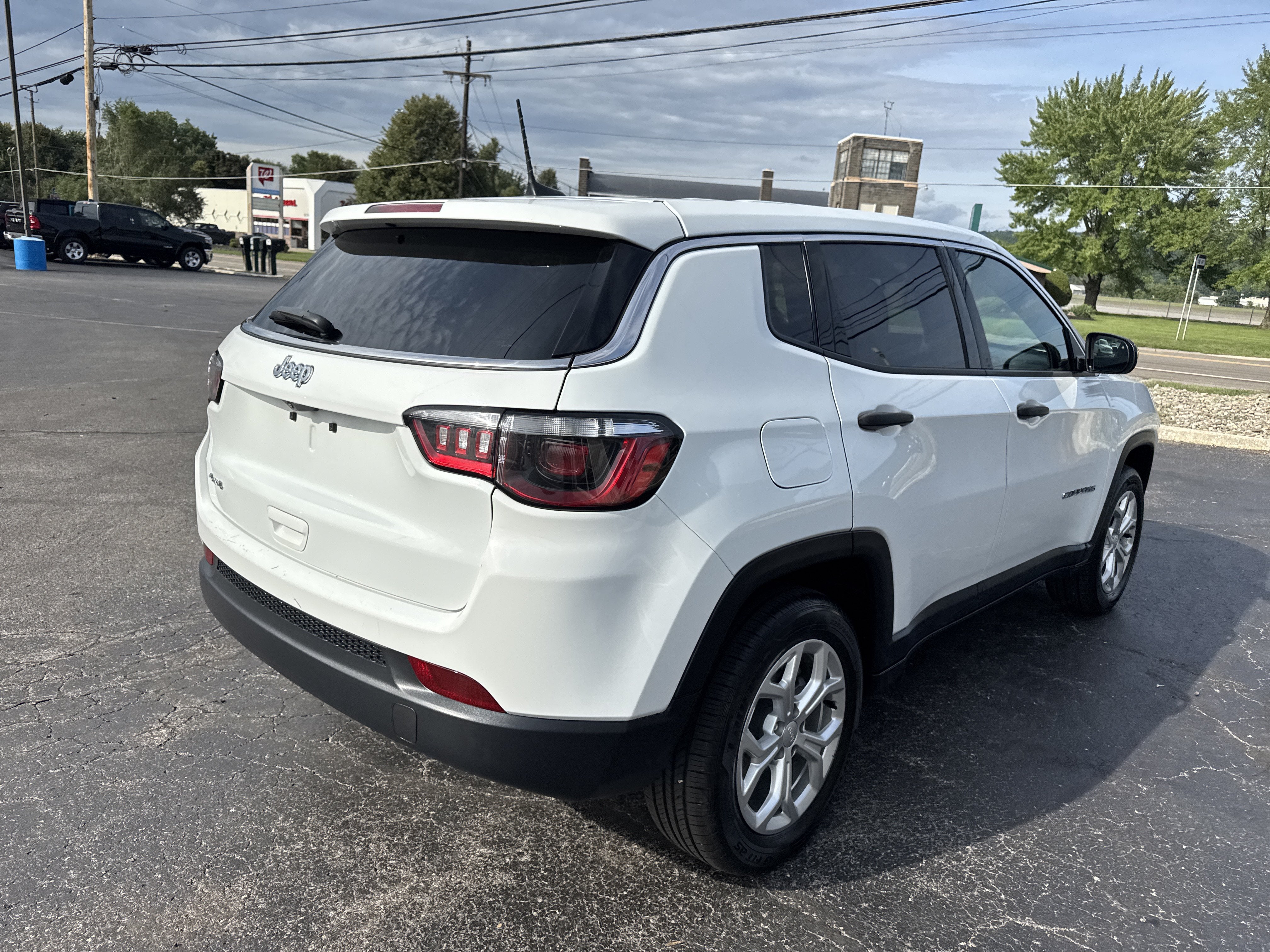 2024 Jeep Compass Sport