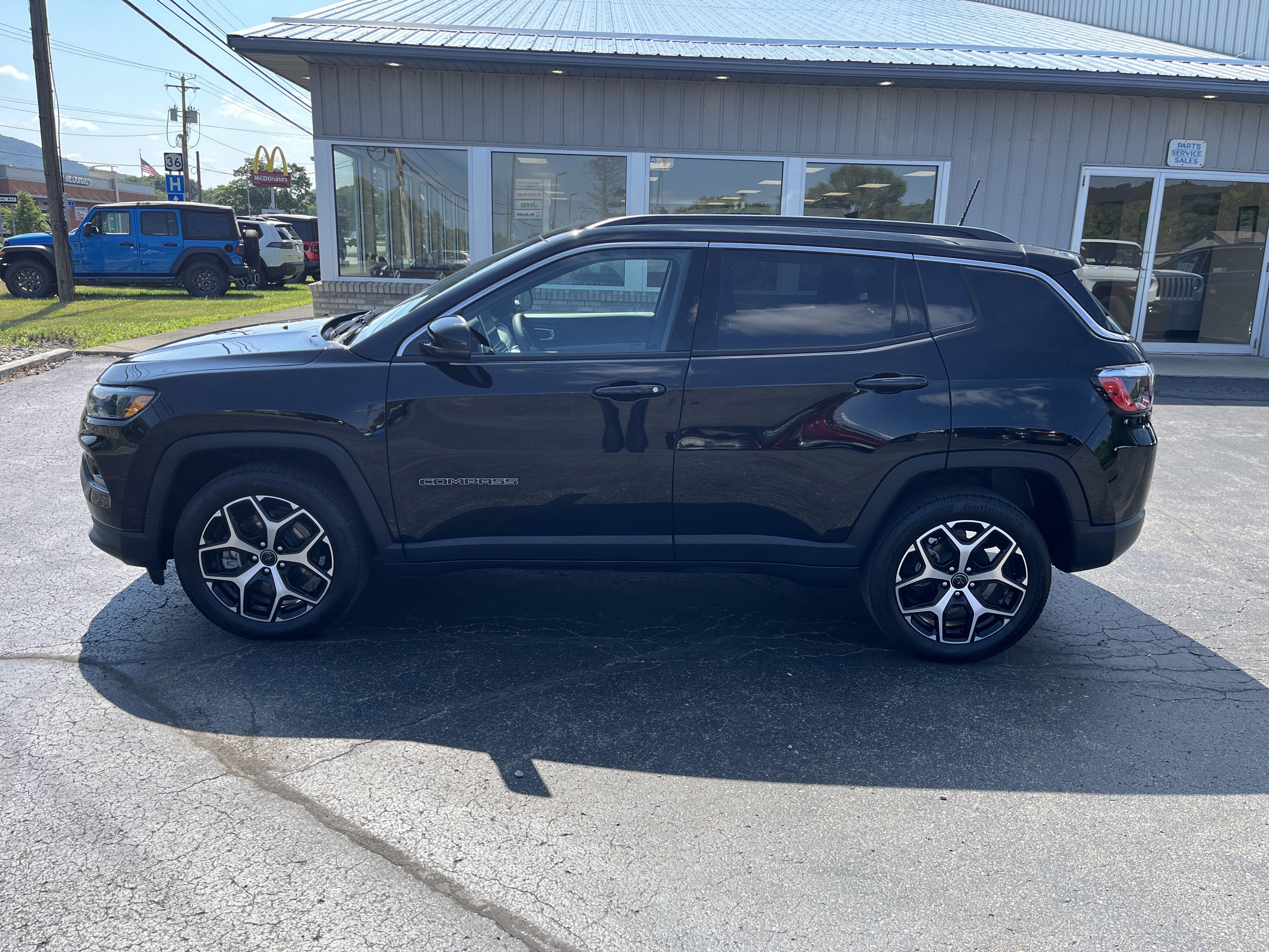 2025 Jeep Compass Limited 4x4