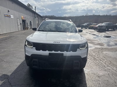 2026 Jeep Cherokee CHEROKEE LAREDO 4X4