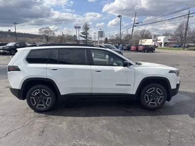 2026 Jeep Cherokee CHEROKEE LAREDO 4X4