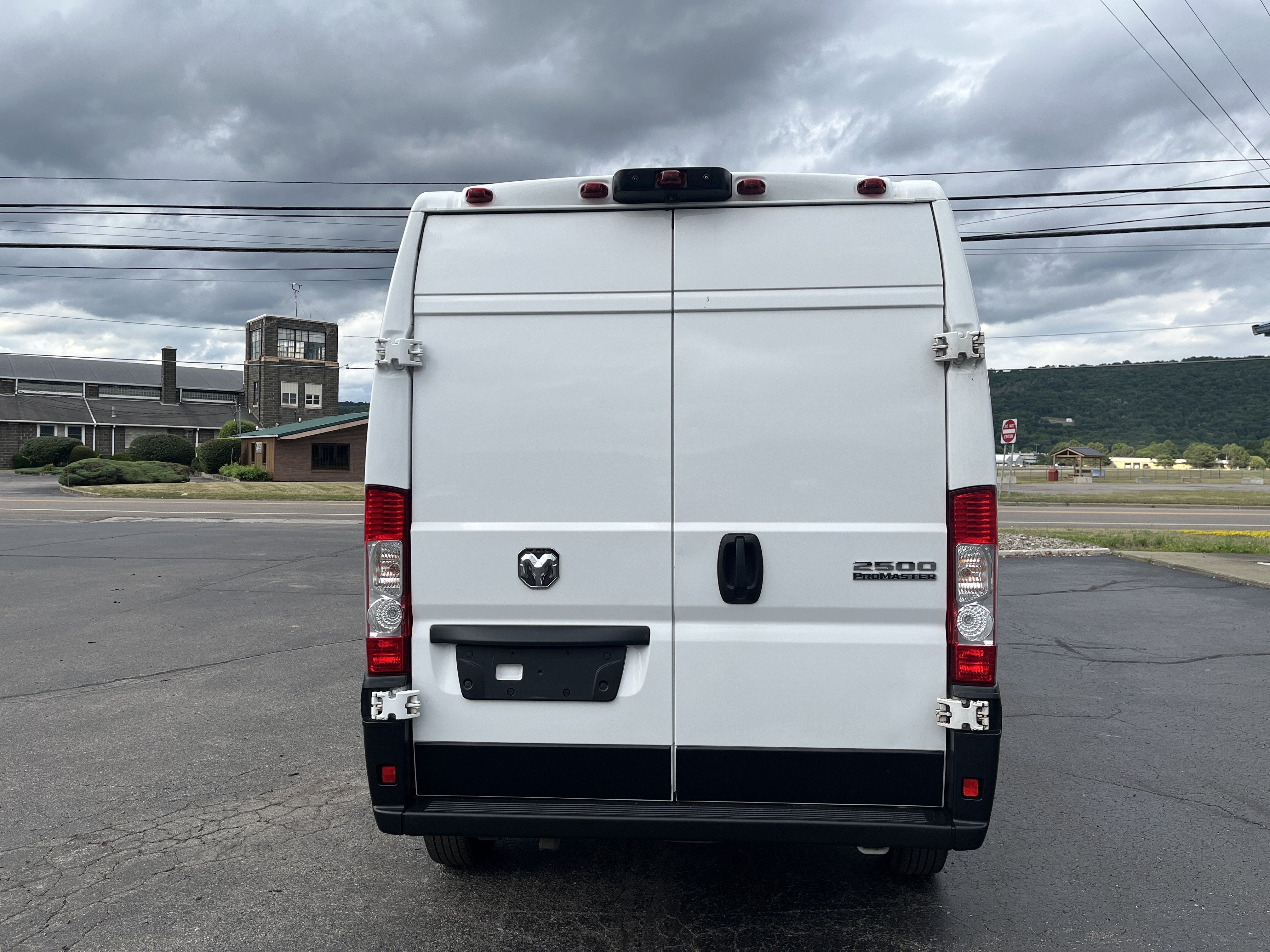 2025 RAM ProMaster Cargo Van Tradesman