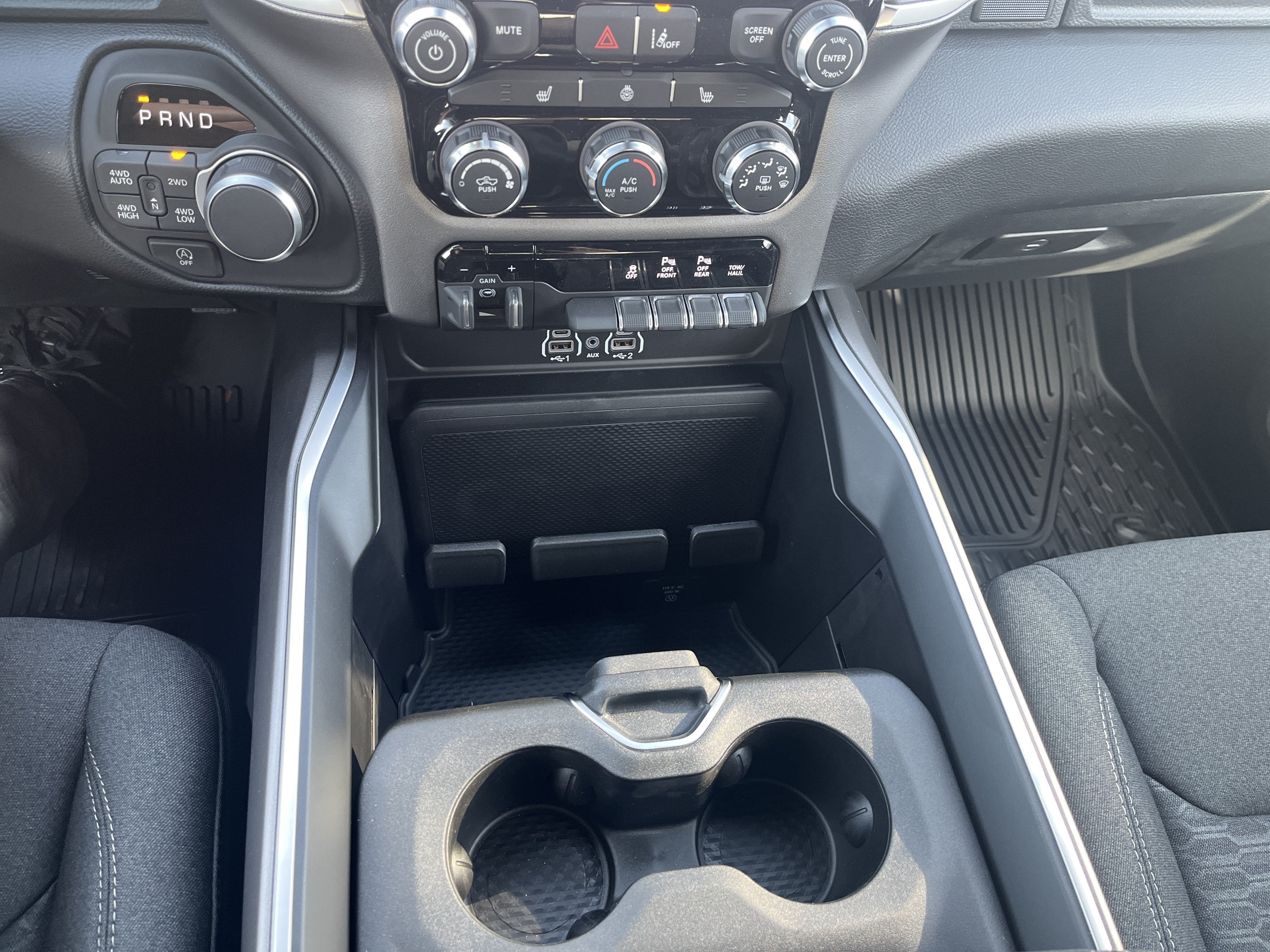 2027 RAM 1500 Big Horn