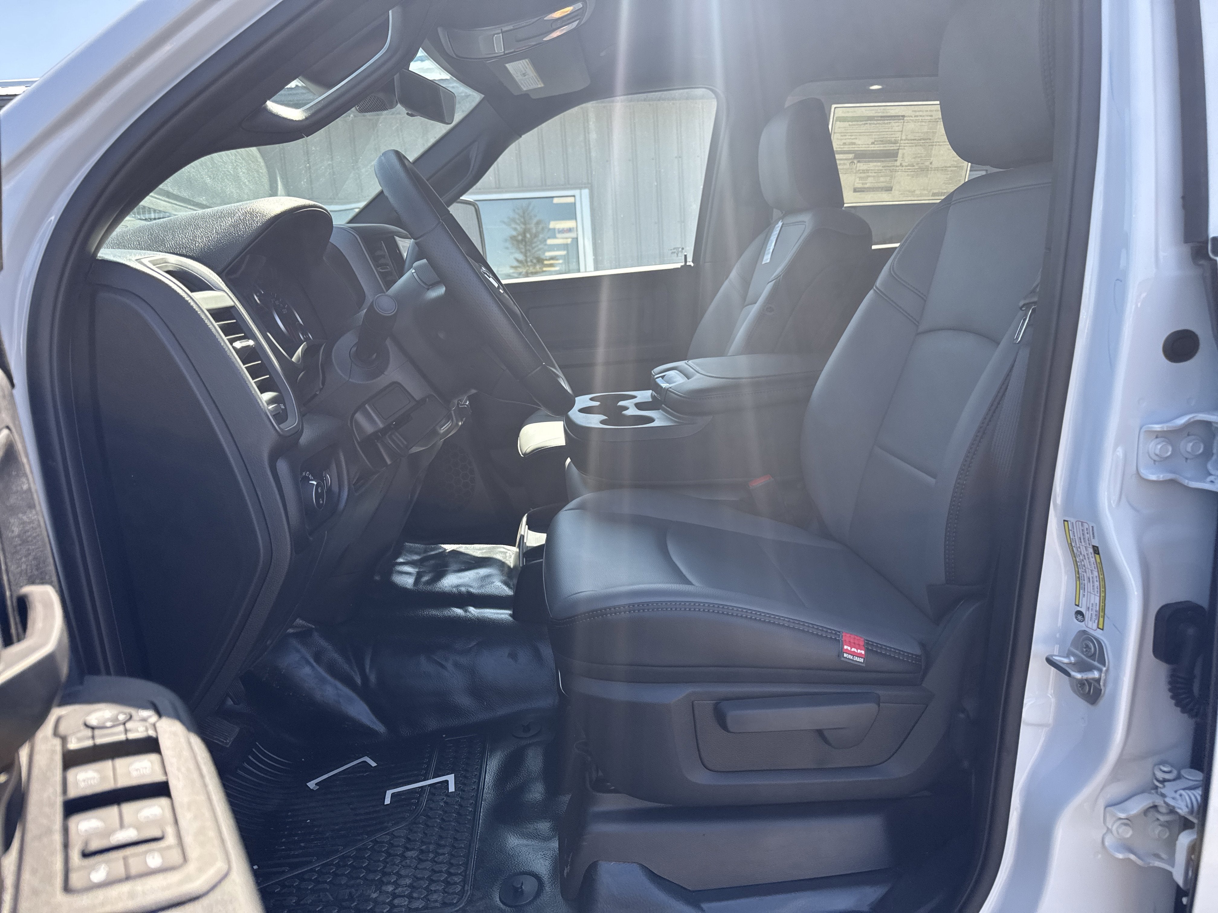 2026 RAM Ram 2500 RAM 2500 TRADESMAN CREW CAB 4X4 8' BOX