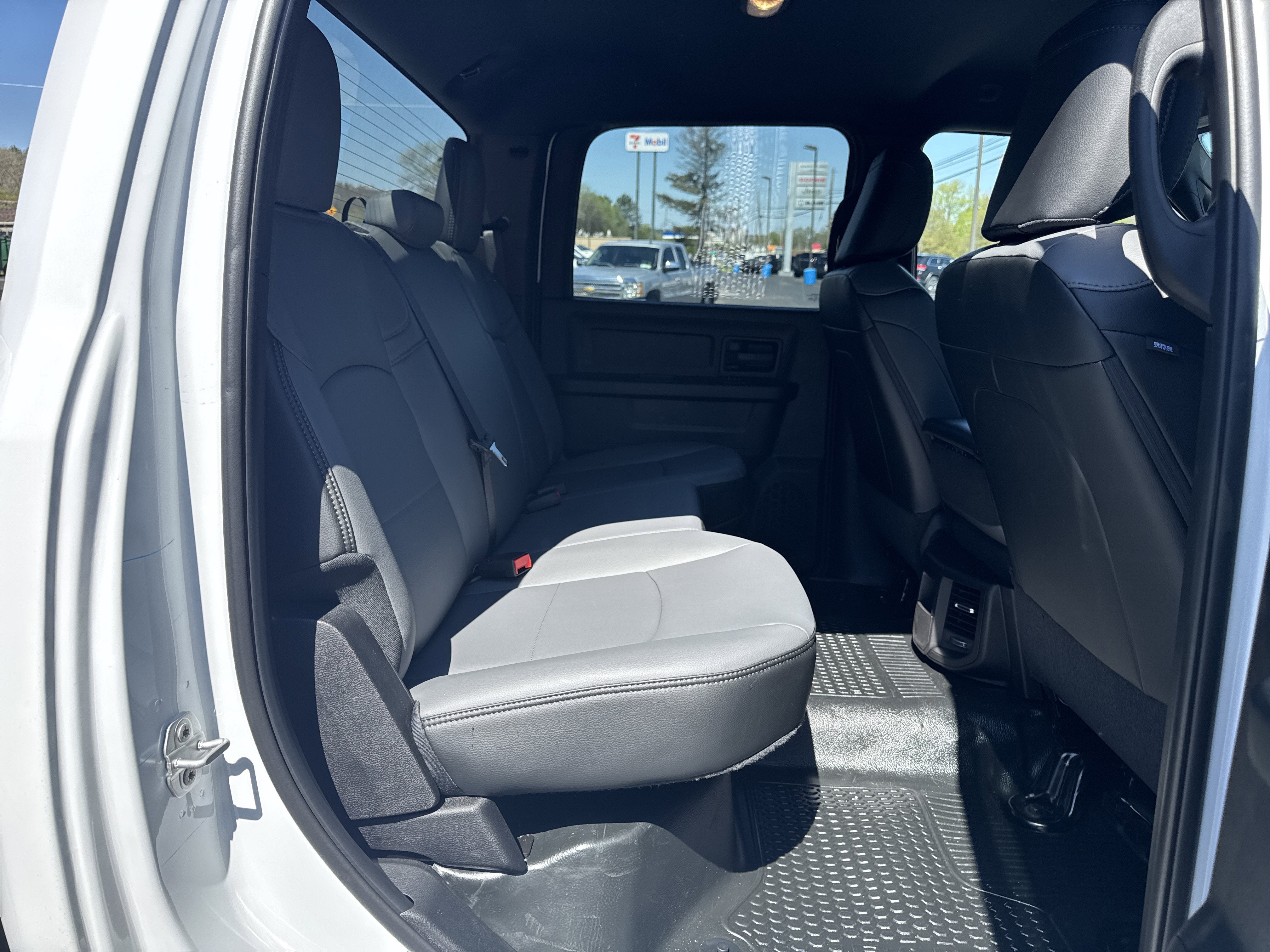 2026 RAM Ram 2500 RAM 2500 TRADESMAN CREW CAB 4X4 8' BOX