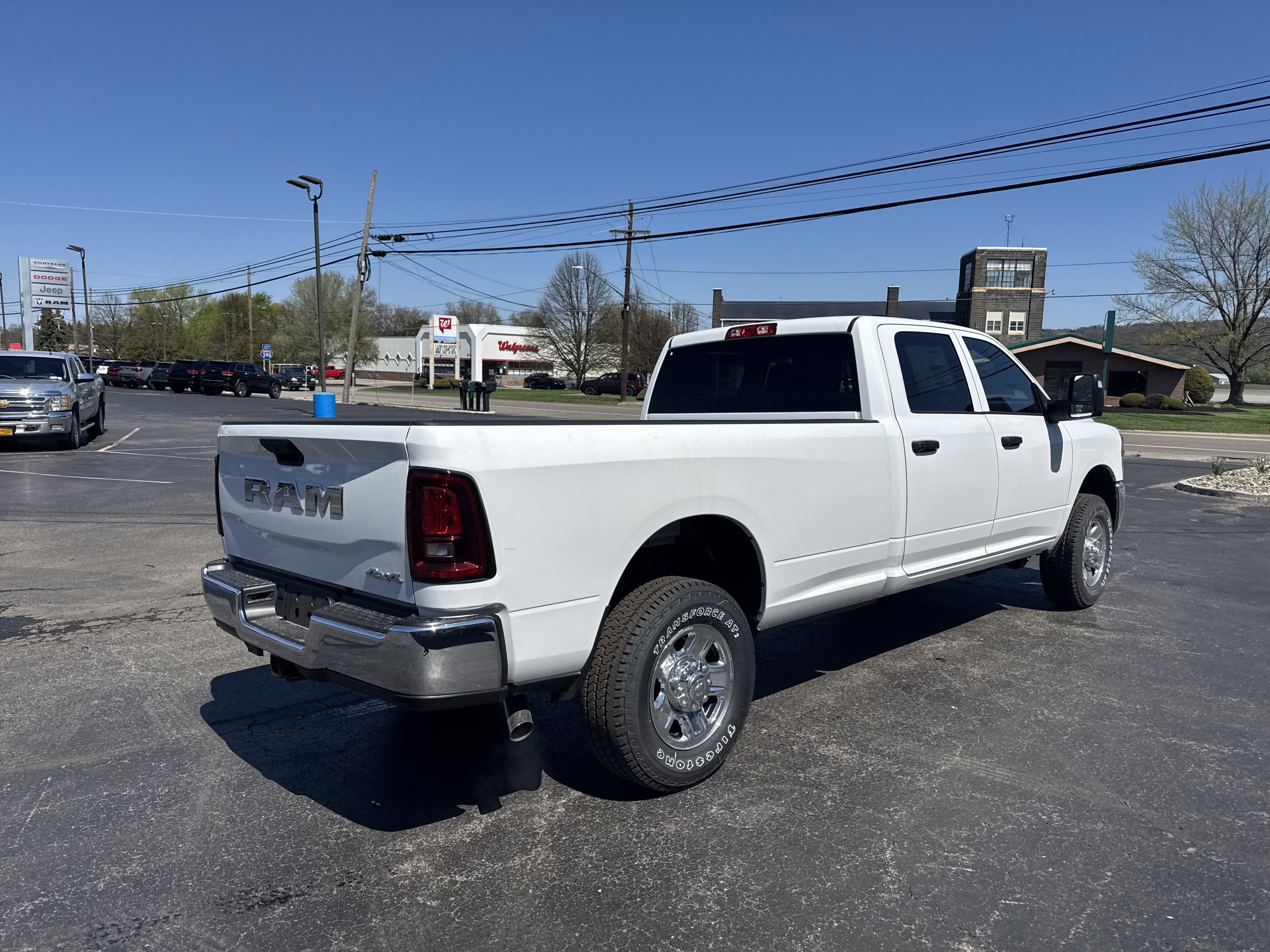 2026 RAM Ram 2500 RAM 2500 TRADESMAN CREW CAB 4X4 8' BOX