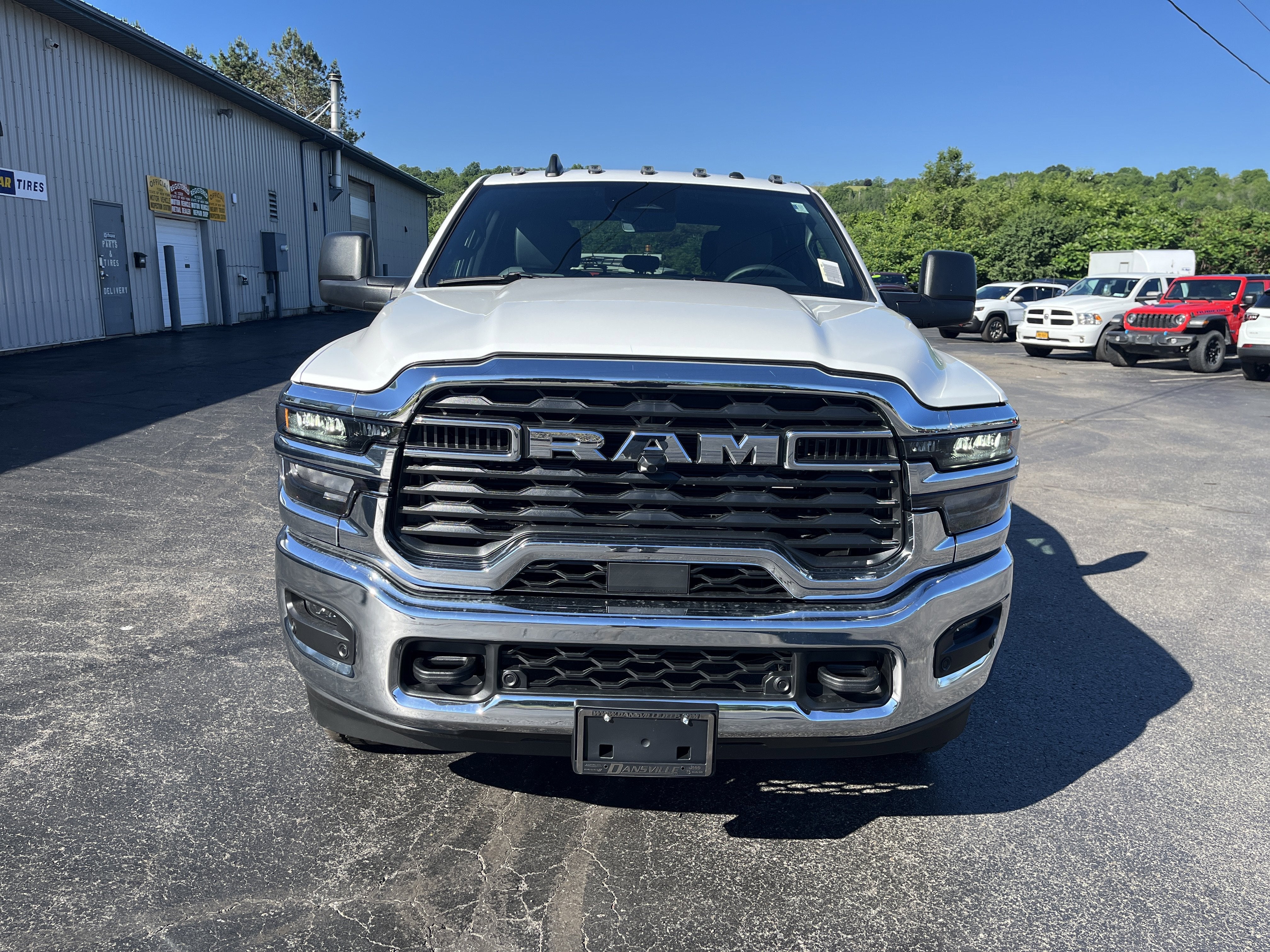 2026 RAM Ram 2500 RAM 2500 TRADESMAN CREW CAB 4X4 8' BOX