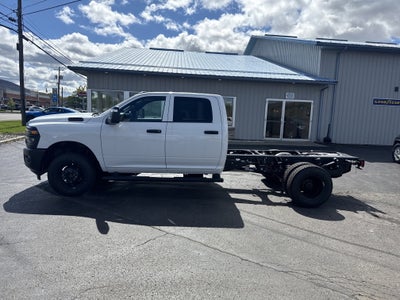 2026 RAM Ram 3500 Chassis Cab RAM 3500 TRADESMAN CREW CAB CHASSIS 4X4 60' CA