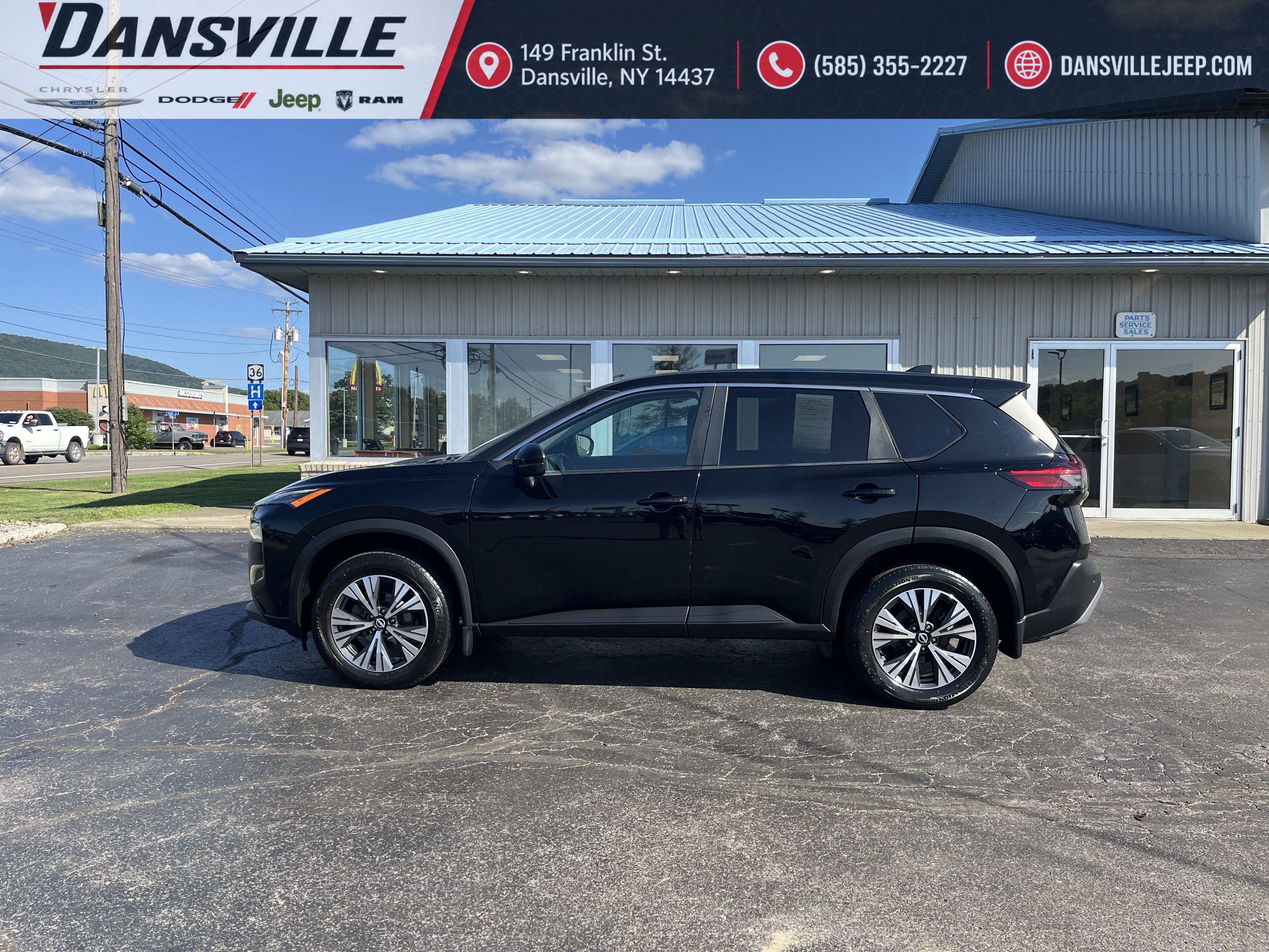 2022 Nissan Rogue SV
