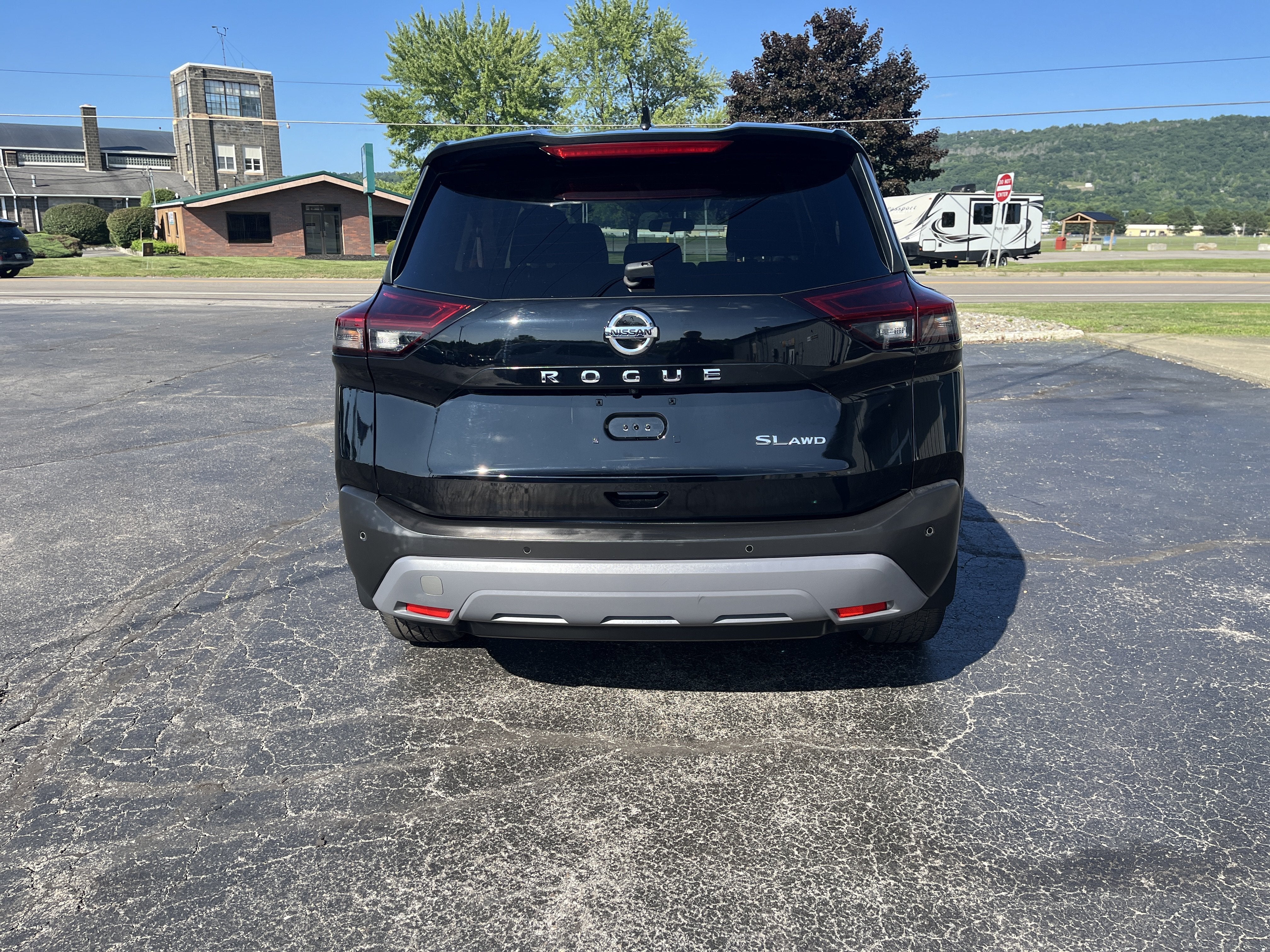 2022 Nissan Rogue SV