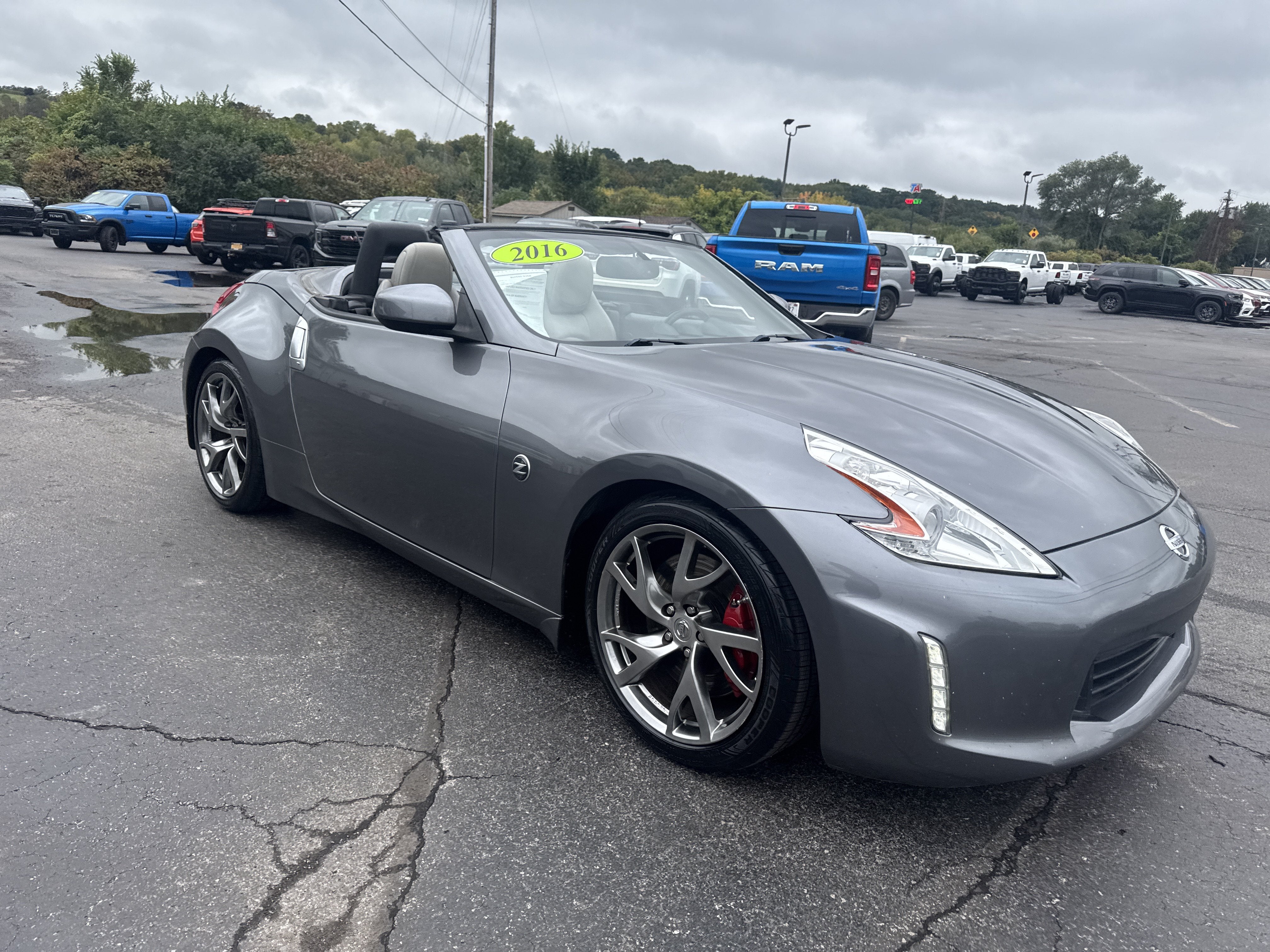 2016 Nissan 370Z Touring Sport