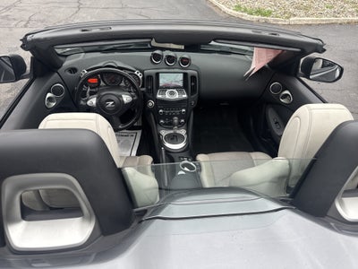 2016 Nissan 370Z Touring Sport