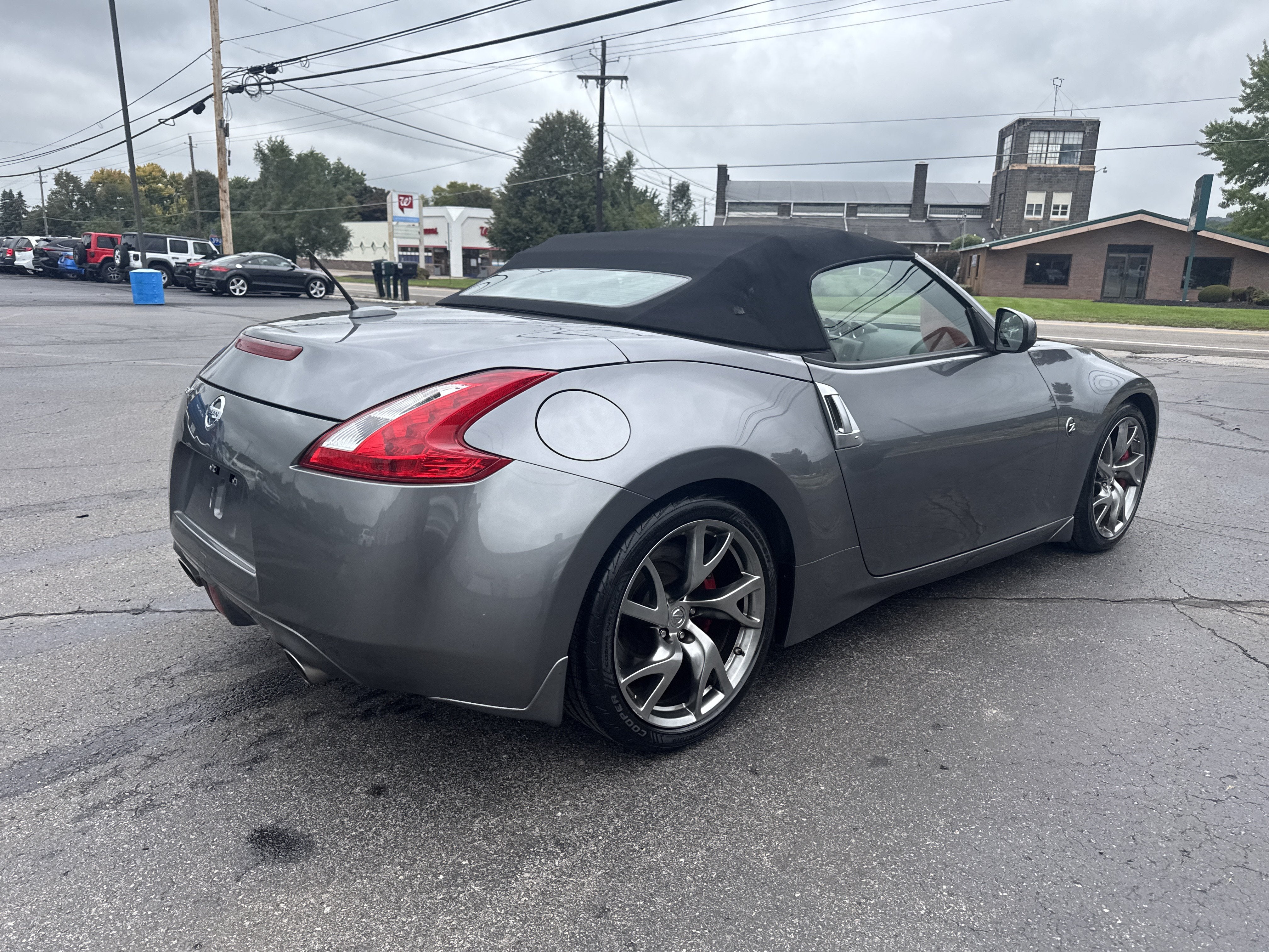 2016 Nissan 370Z Touring Sport