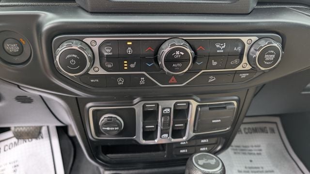 2020 Jeep Wrangler Unlimited Black and Tan 4x4