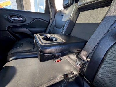 2019 Jeep Cherokee Overland