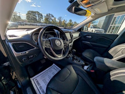 2019 Jeep Cherokee Overland