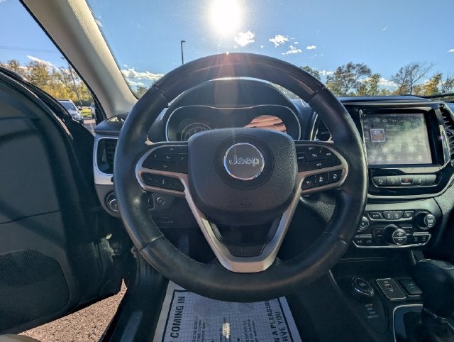 2019 Jeep Cherokee Overland