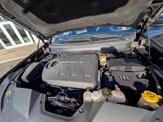 2019 Jeep Cherokee Overland